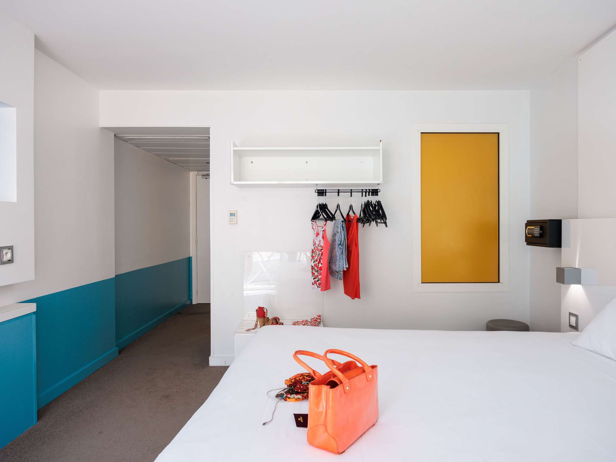 Photo - Ibis Styles Menton Centre