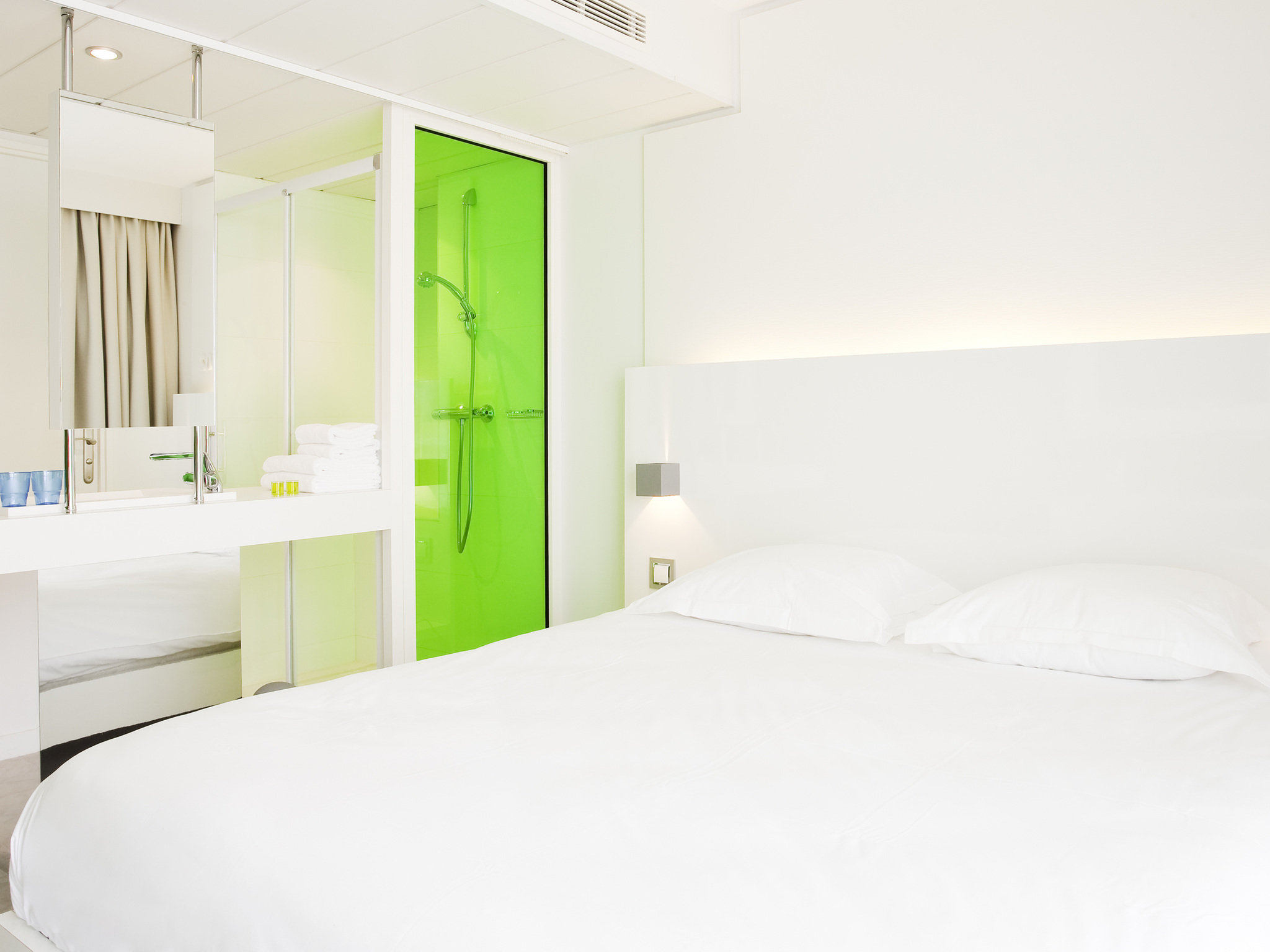 Photo - Ibis Styles Menton Centre