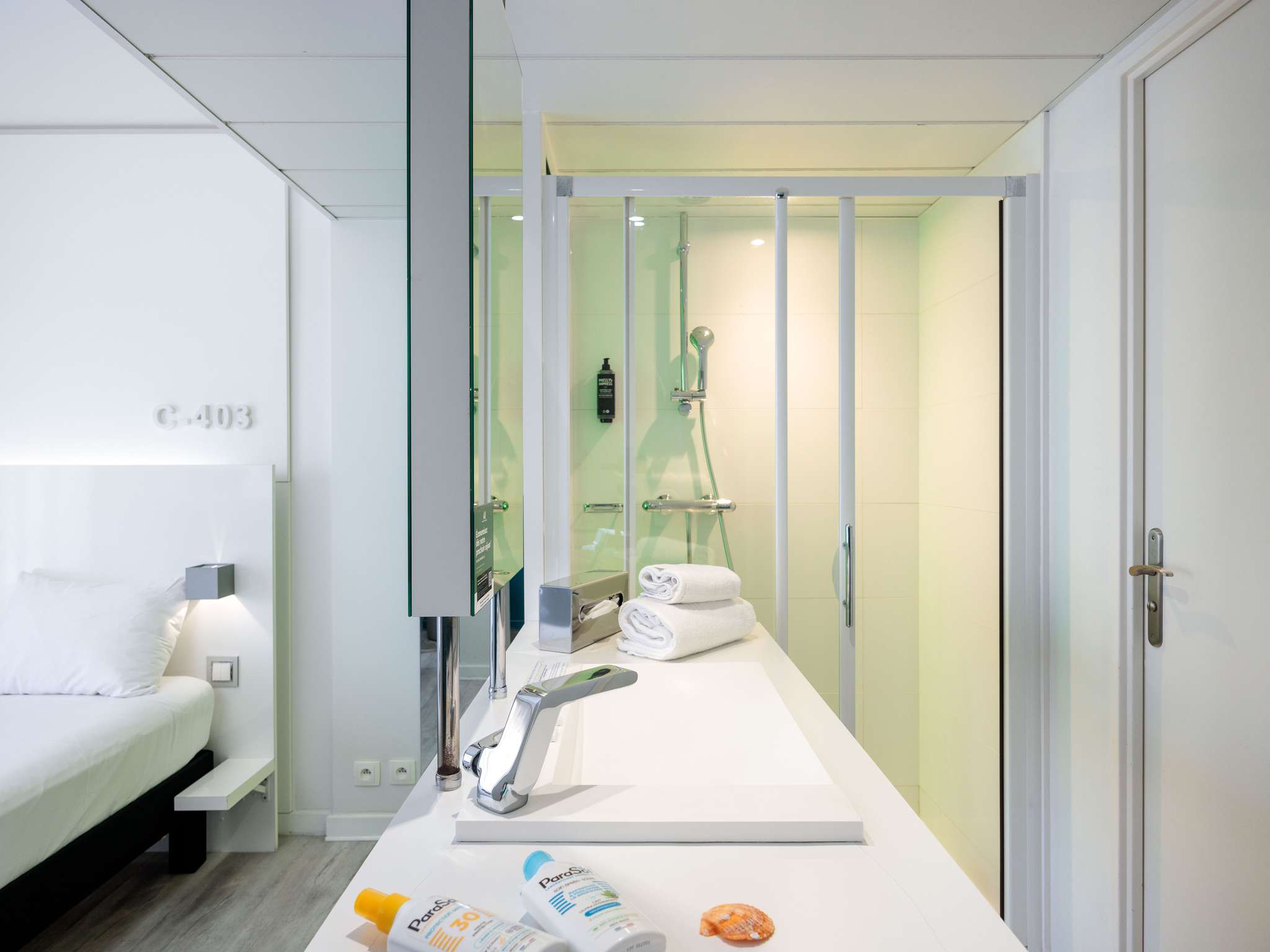 Photo - Ibis Styles Menton Centre