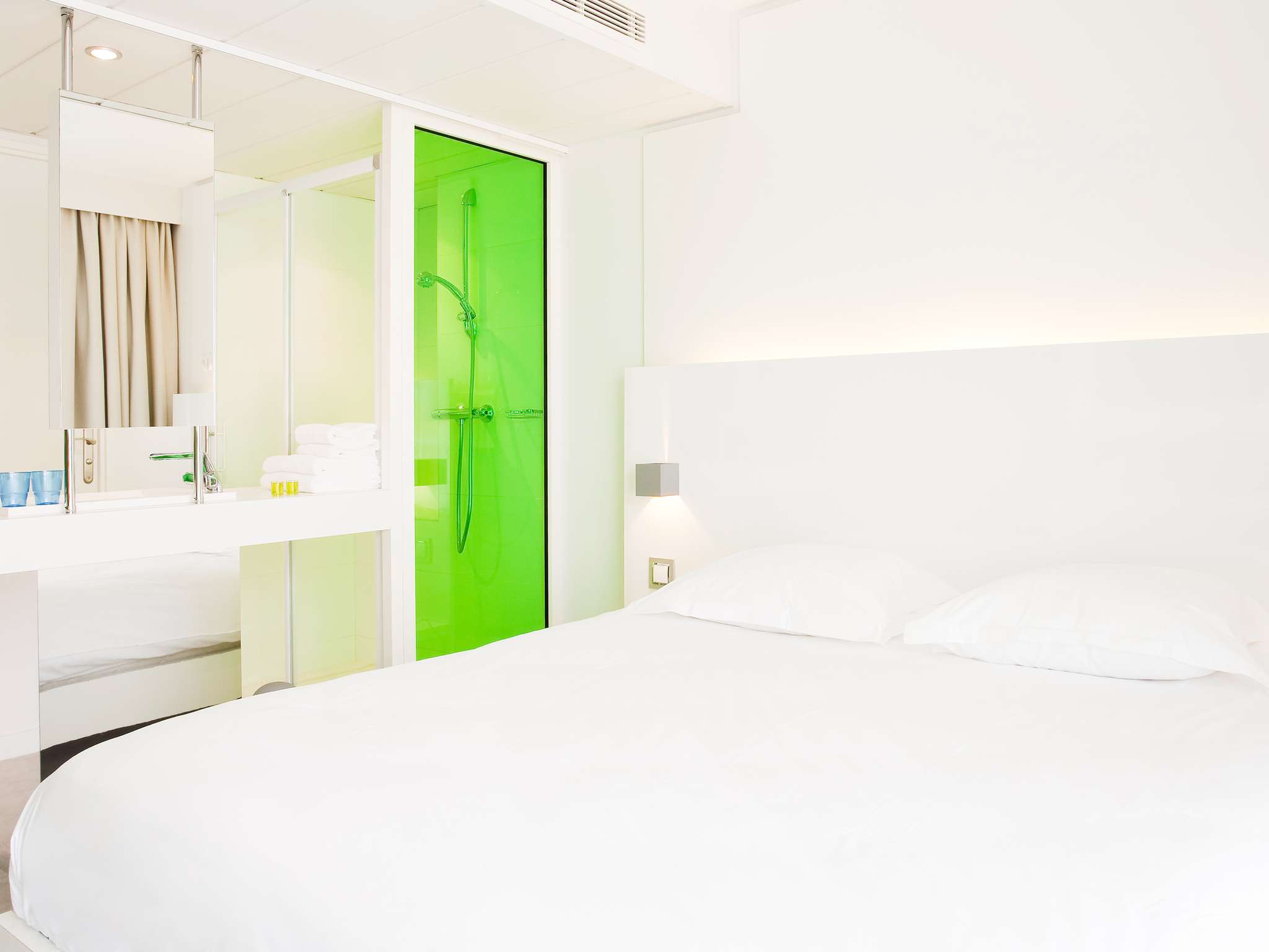 Photo - Ibis Styles Menton Centre