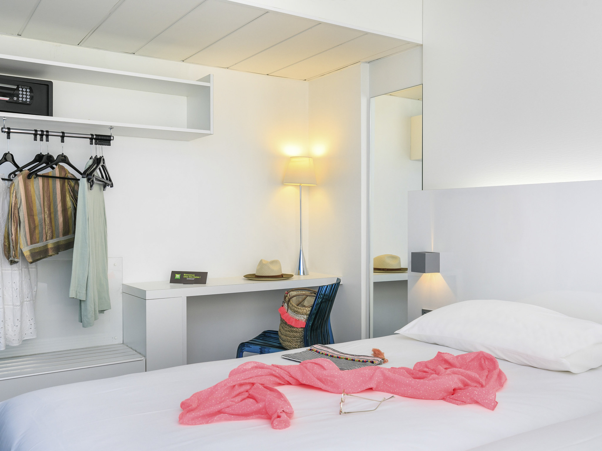 Photo - Ibis Styles Menton Centre