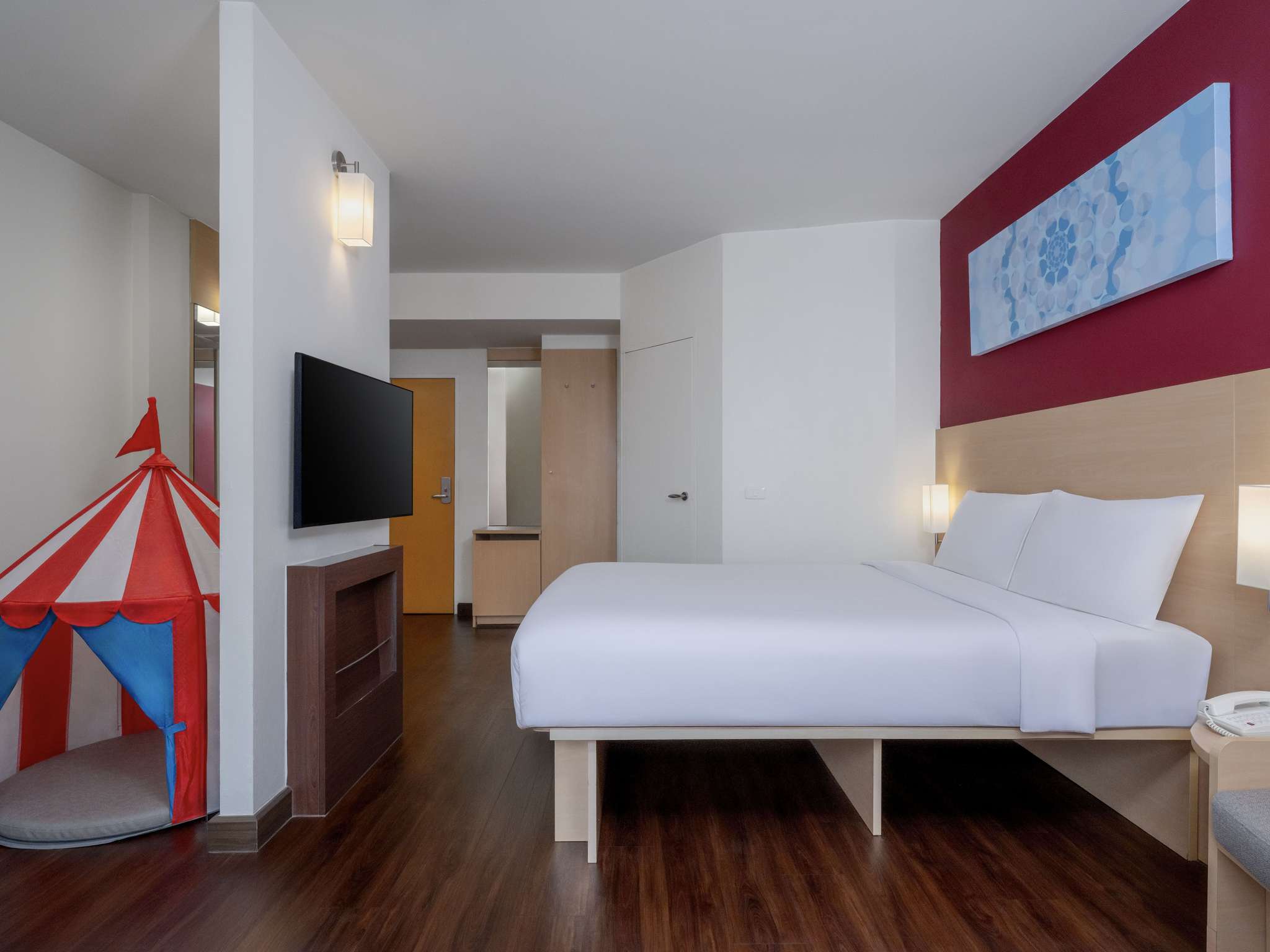 Photo - Ibis Bangkok Riverside