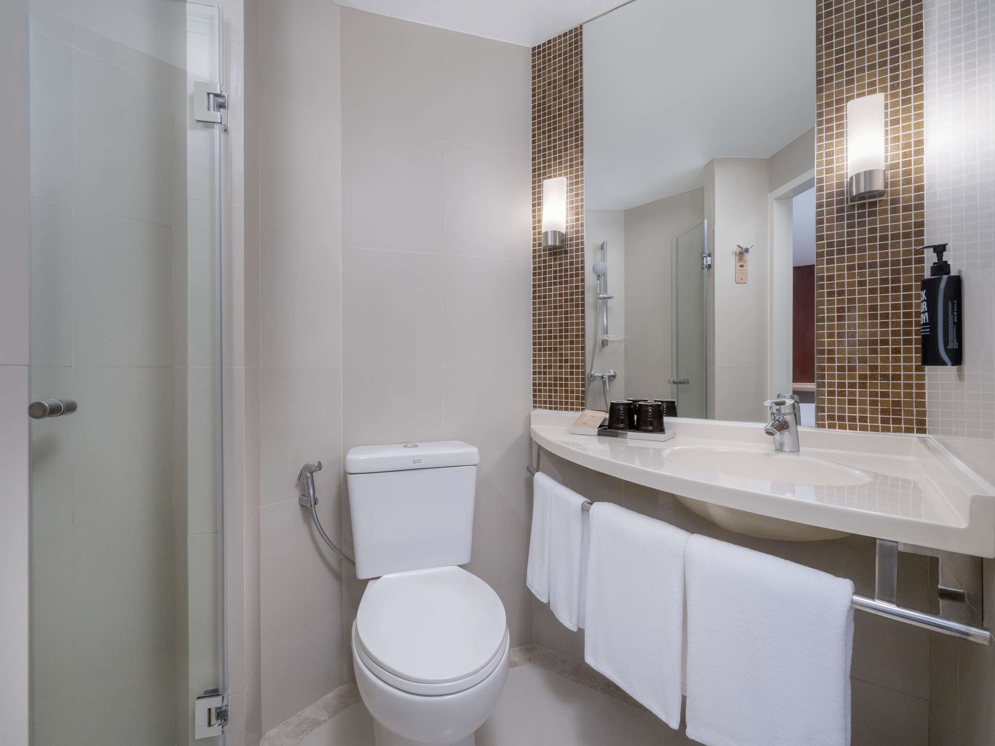 Photo - Ibis Bangkok Riverside