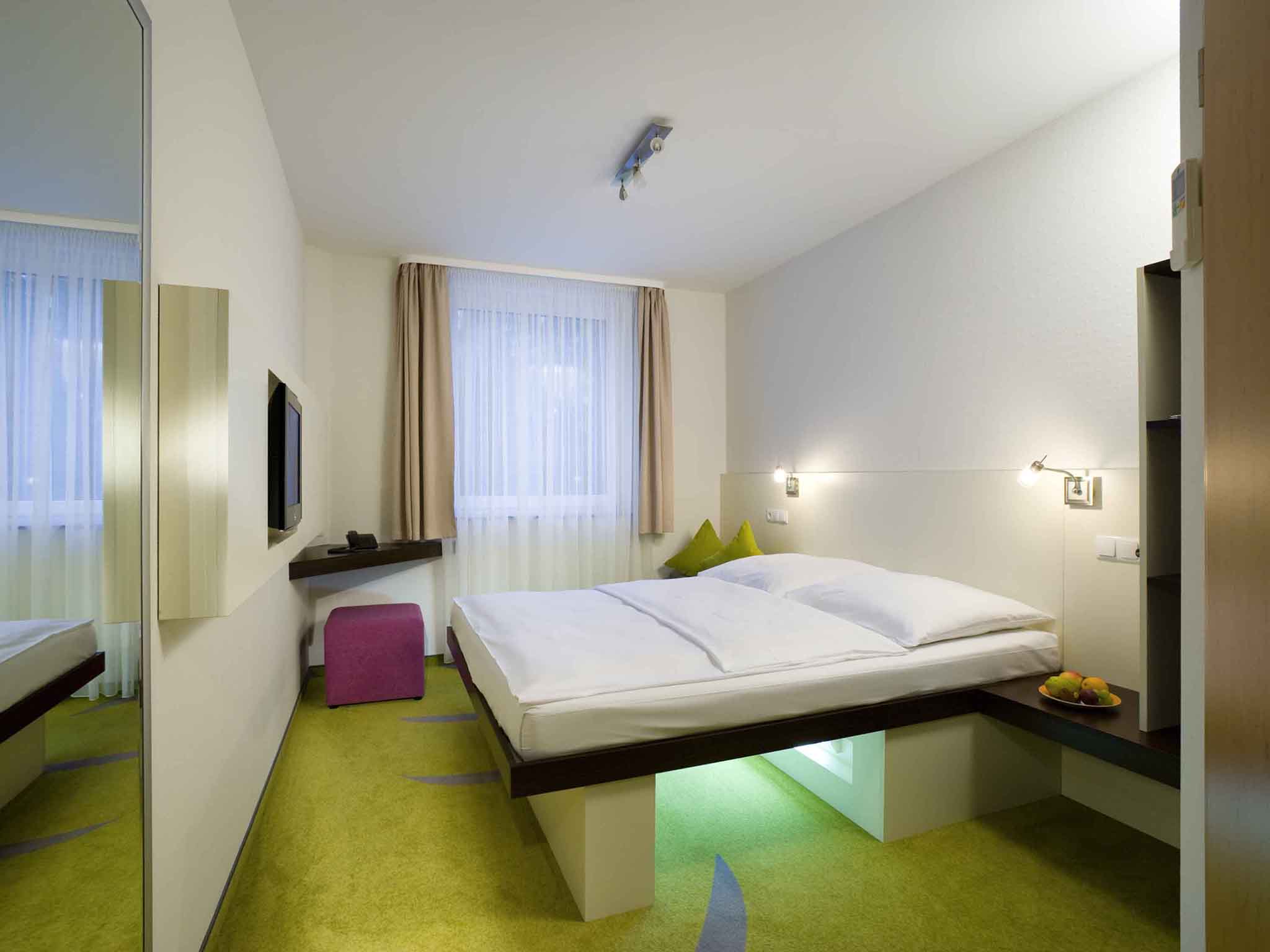 Photo - SleepinRoomz Boutique Hotel