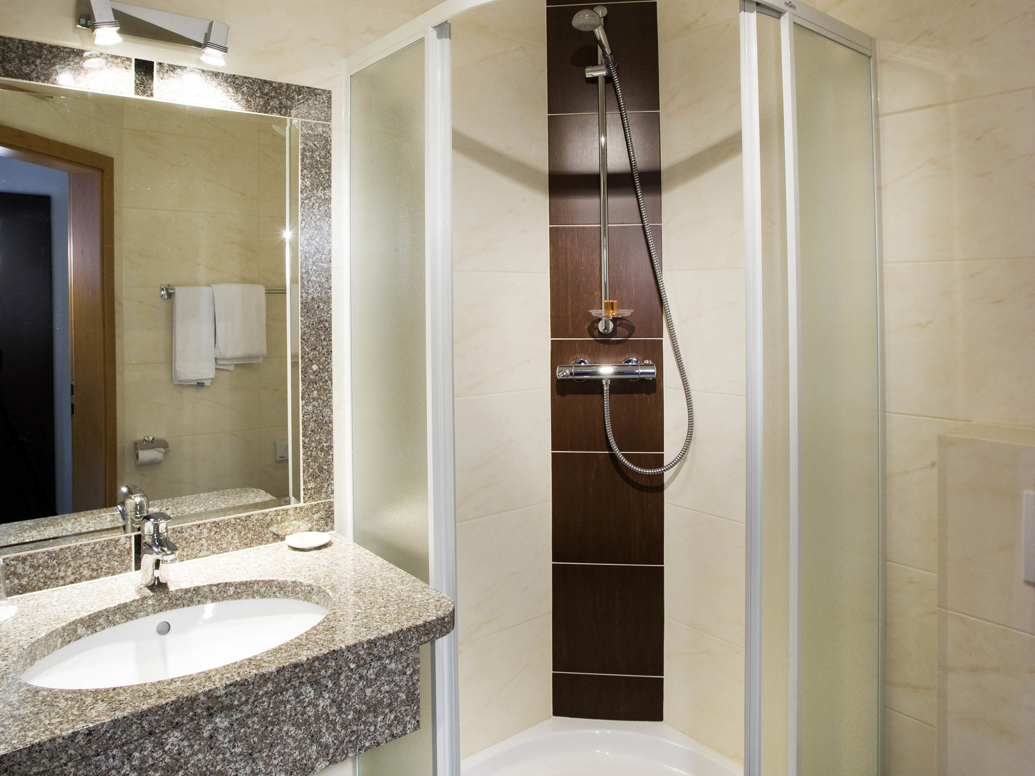 Photo - SleepinRoomz Boutique Hotel