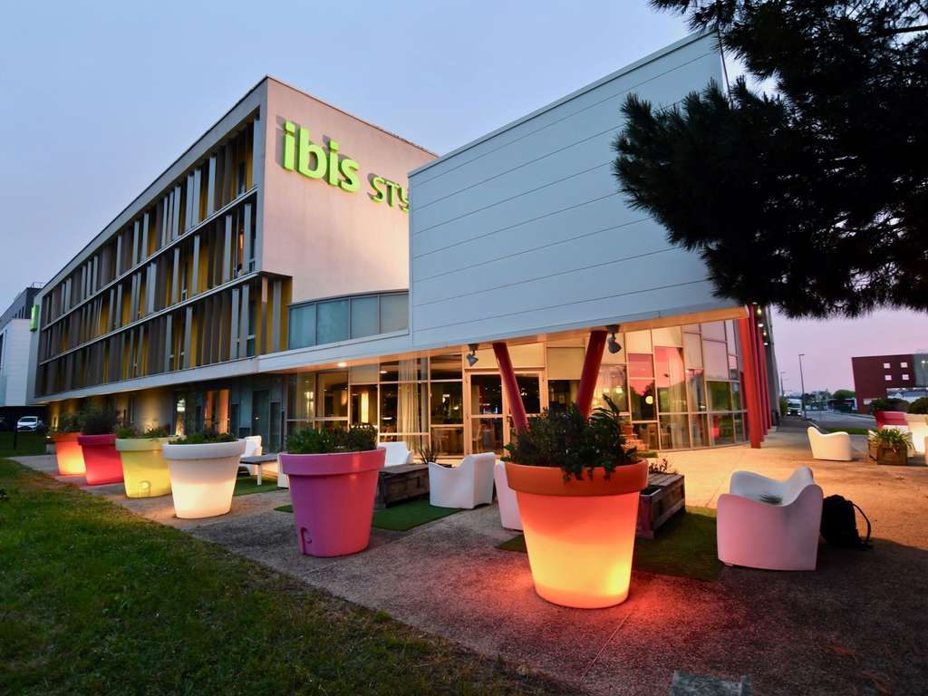 ibis Styles Nantes Rezé Airport - Image 2