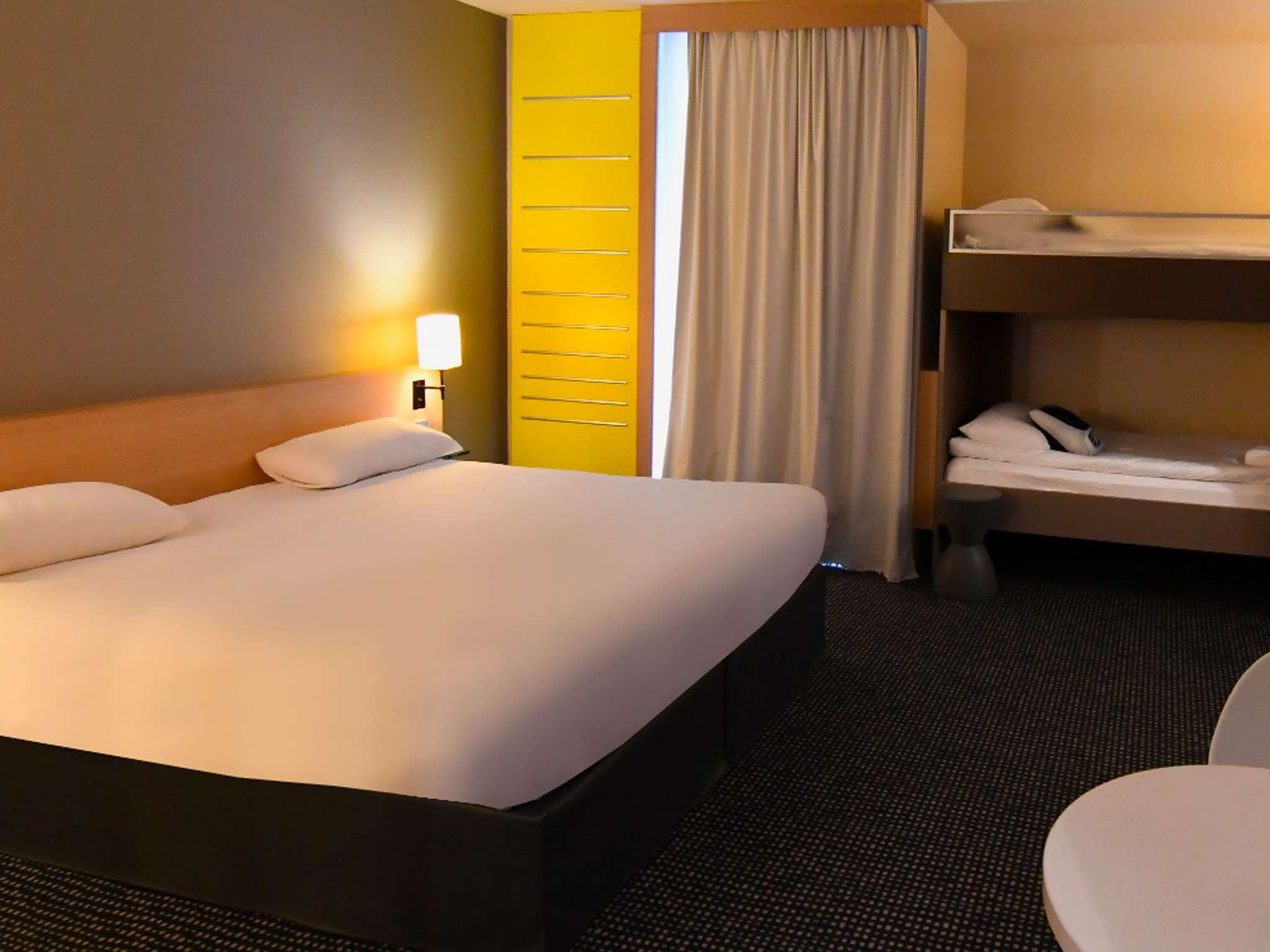 Hôtel 3 étoiles à Nantes - ibis Styles Nantes Rezé Aéroport - ALL