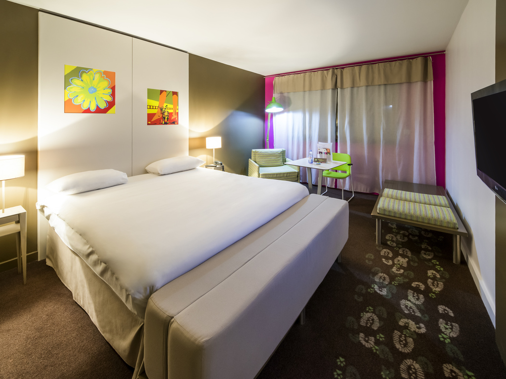 Ibis Styles Annemasse Genve - Breakfast Included - Image3