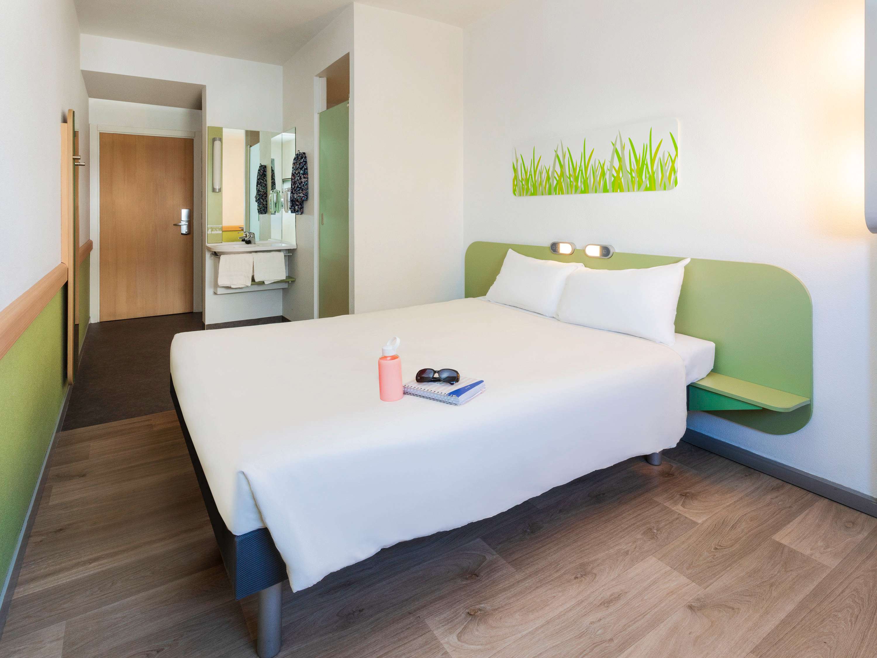 ibis budget 马德里巴列卡斯酒店