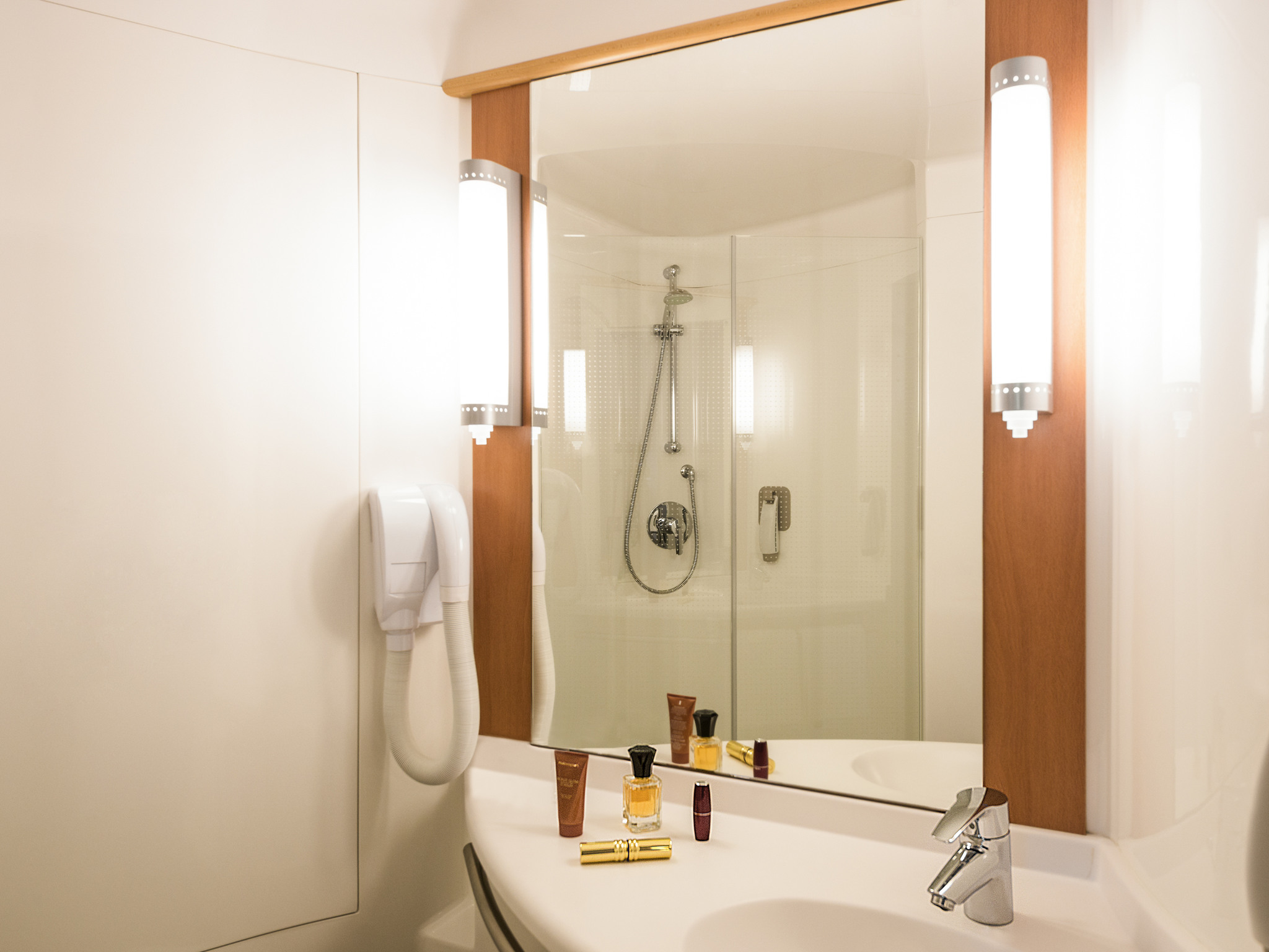 Photo - ibis Esch Belval