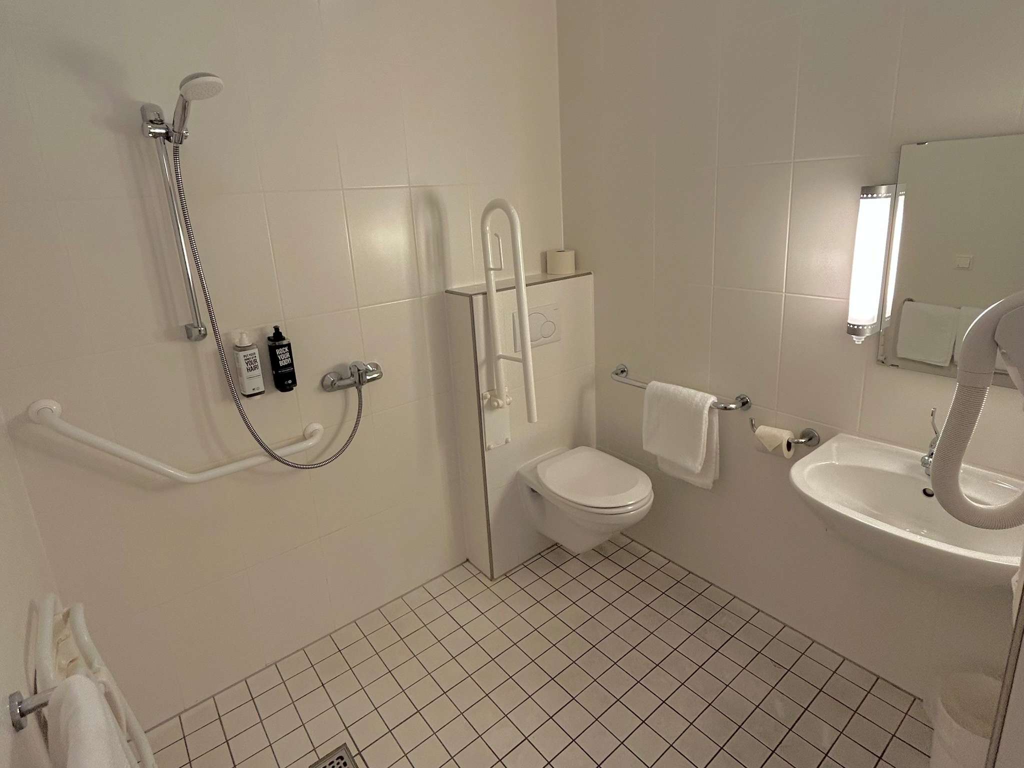Photo - ibis Esch Belval