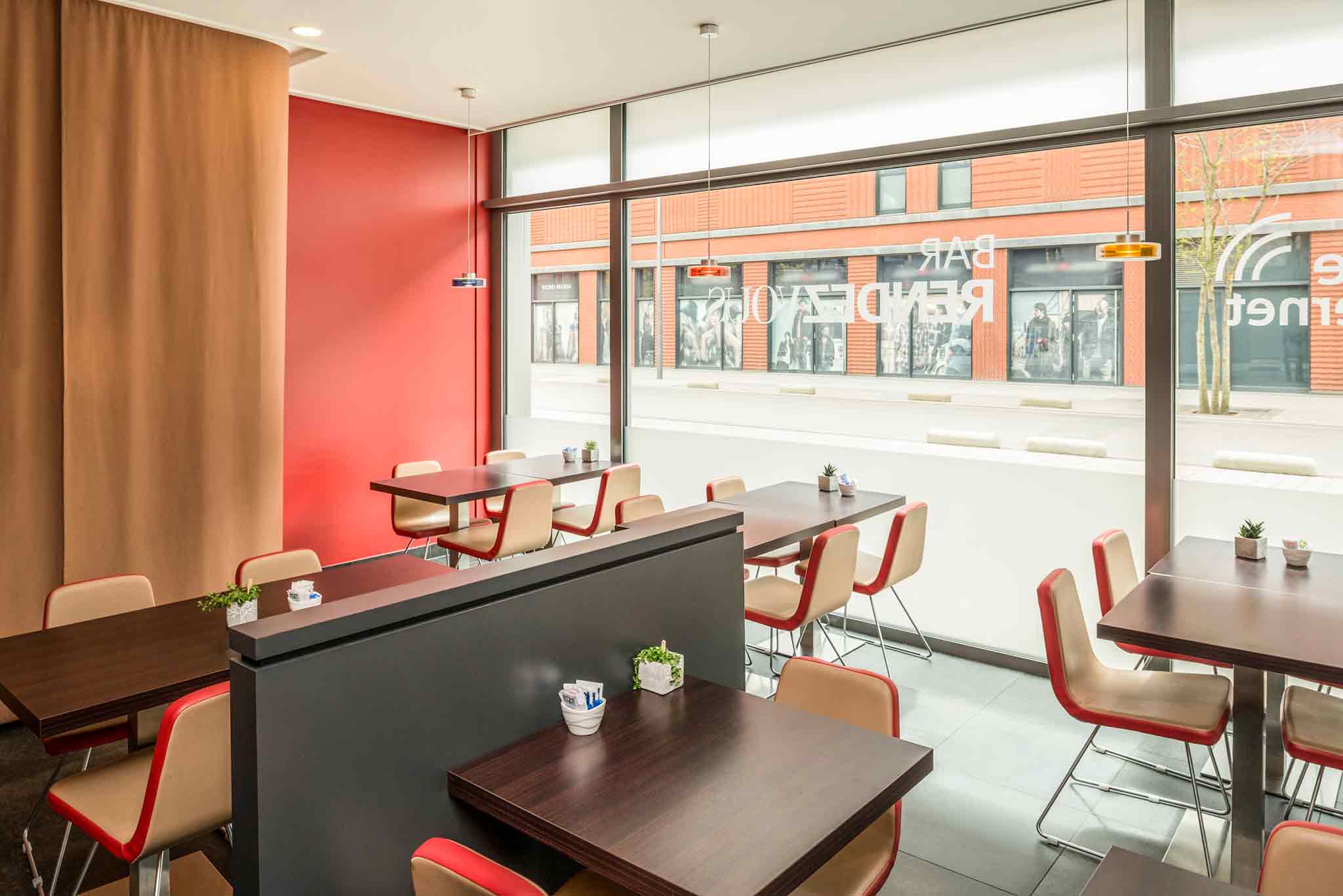 Photo - ibis Esch Belval