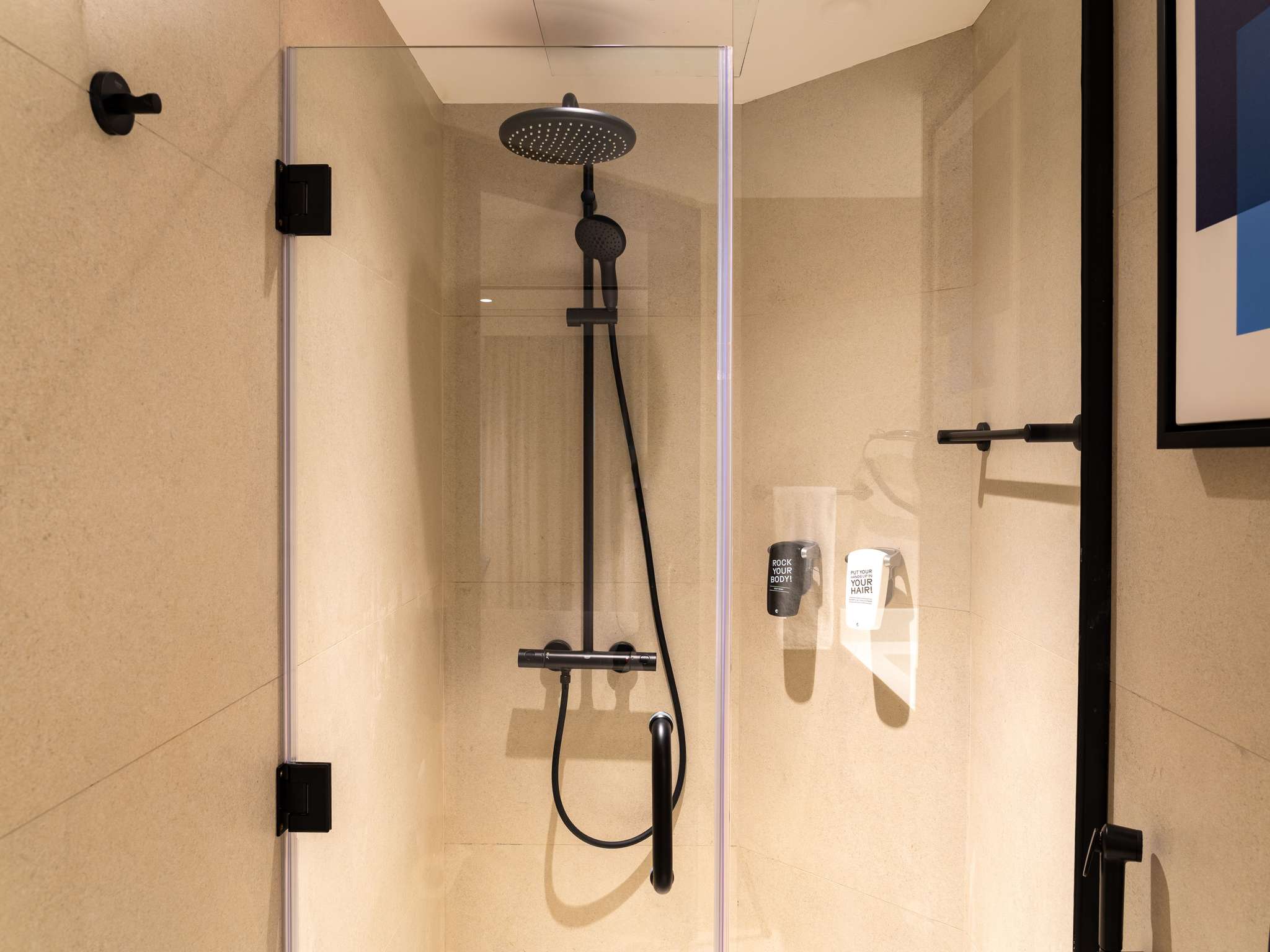 Photo - ibis Dubai One Central