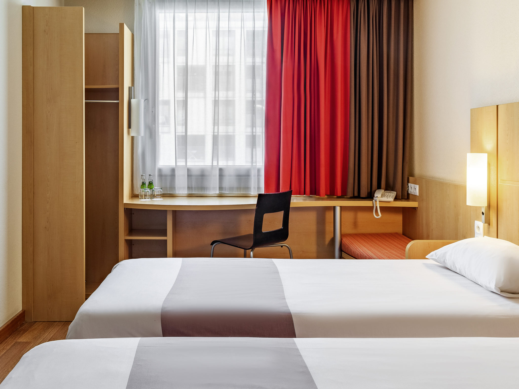 Foto - ibis Warszawa West Station