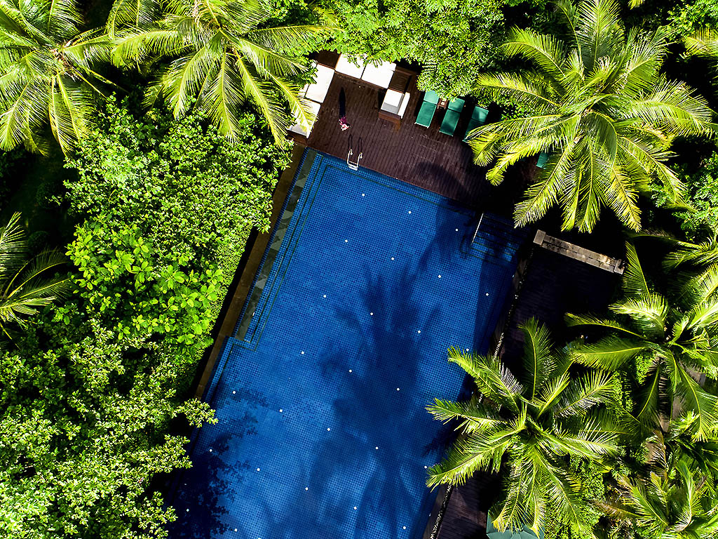 Pullman Oceanview Sanya Bay Resort and Spa - Image4