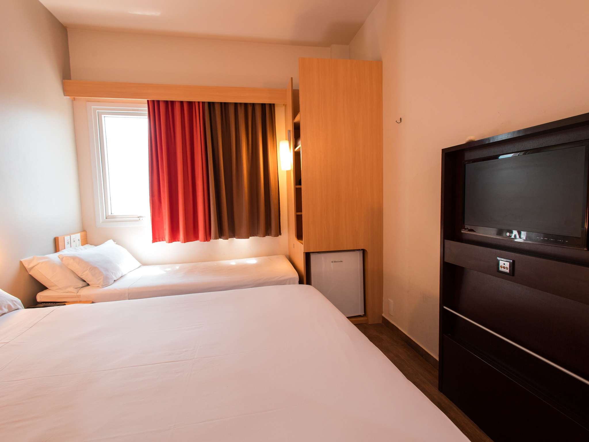 Photo - ibis Presidente Prudente Manoel Goulart