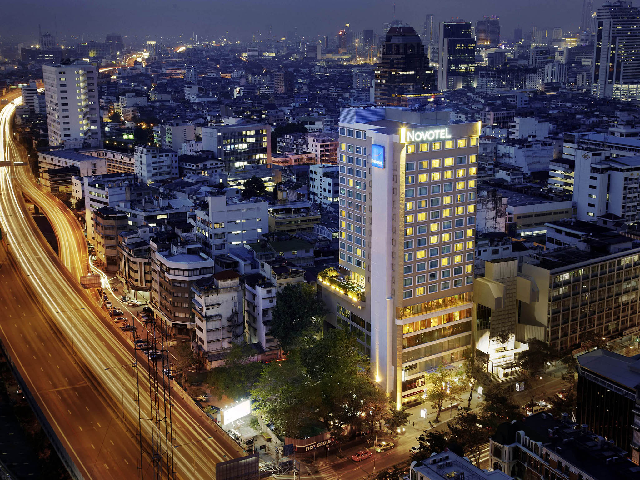 Hotel In Bangkok Novotel Fenix Silom Hotel Novotel Bangkok Fenix Silom