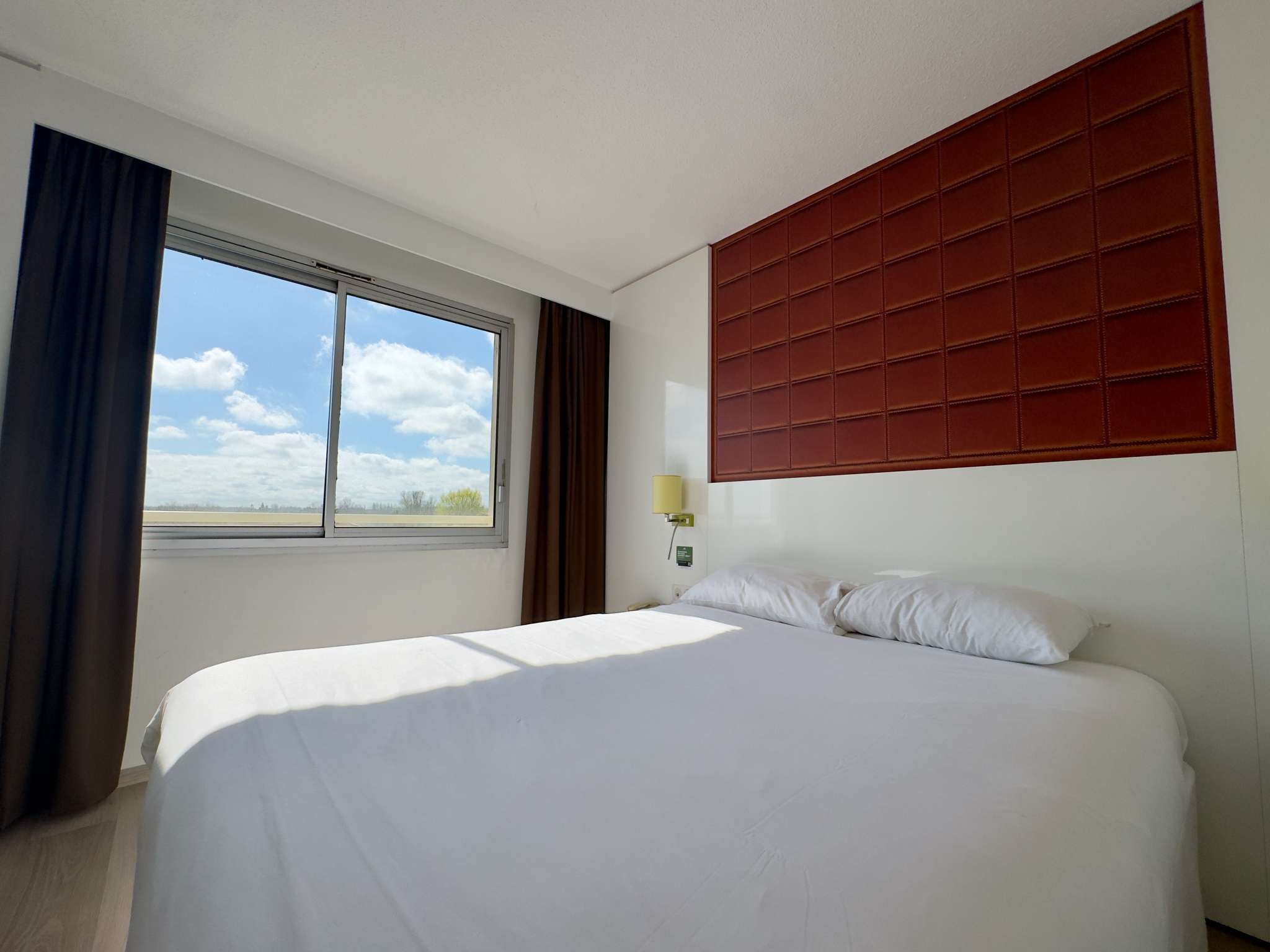 Foto - ibis Styles Bordeaux Saint Médard