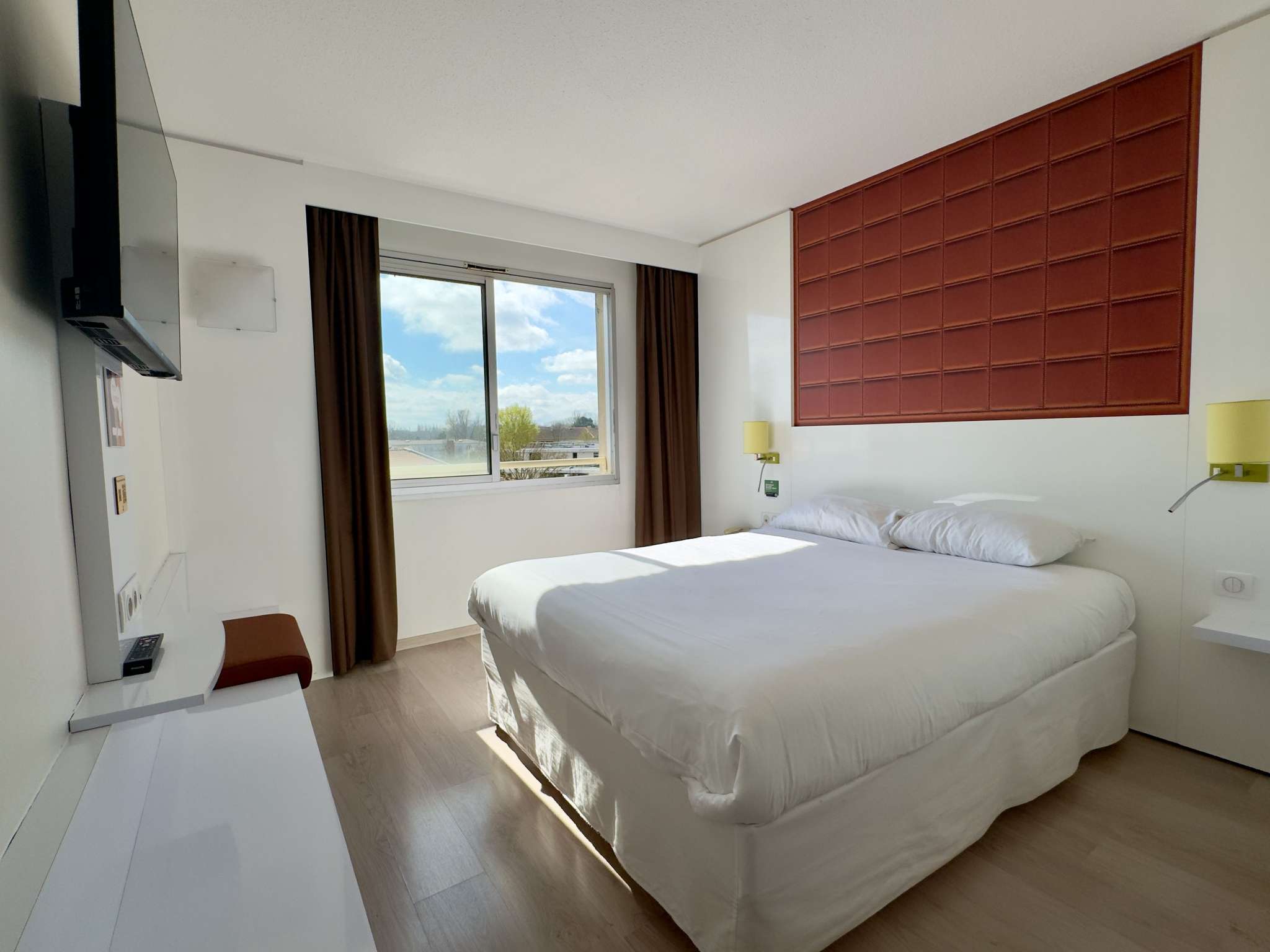 Foto - ibis Styles Bordeaux Saint Médard