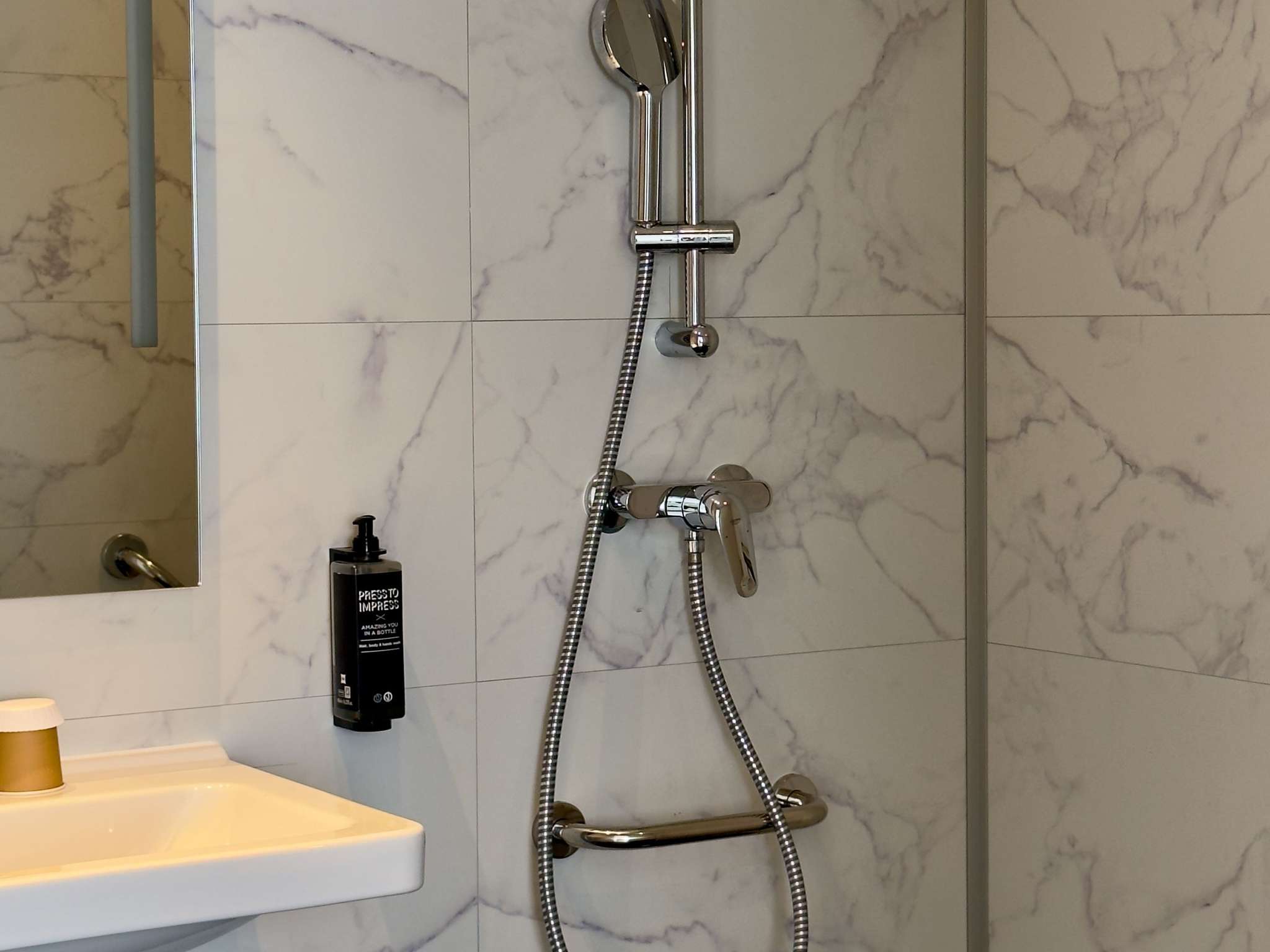Foto - ibis Styles Bordeaux Saint Médard
