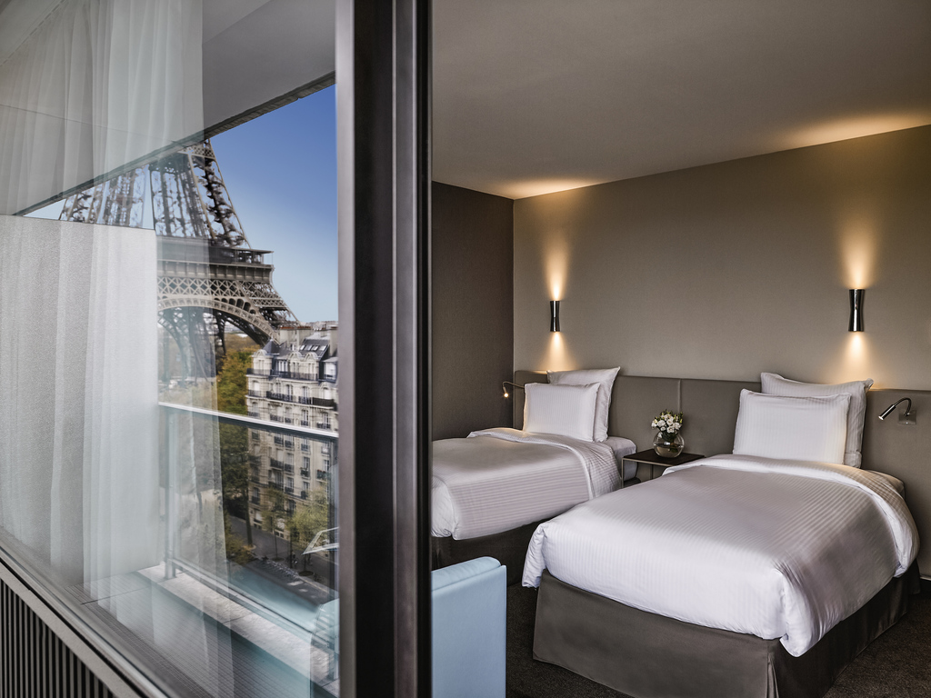 pullman paris tour eiffel package