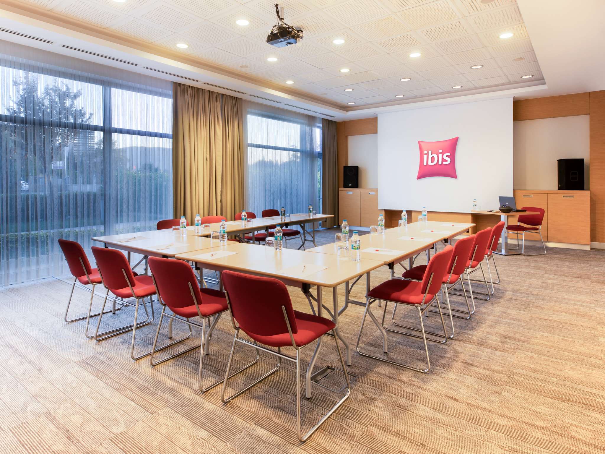 Photo - ibis Bursa
