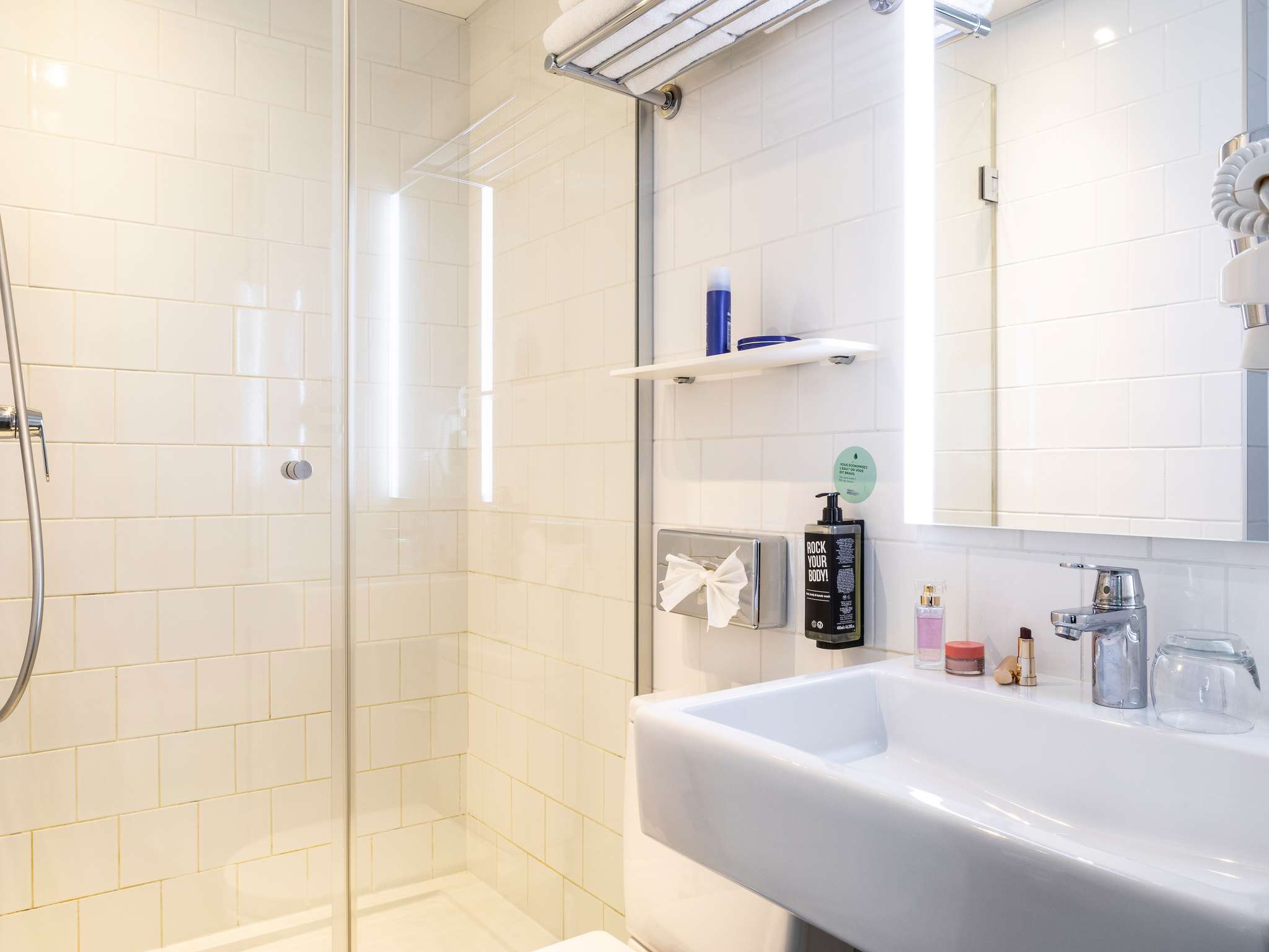 Photo - ibis Styles Paris 15 Lecourbe