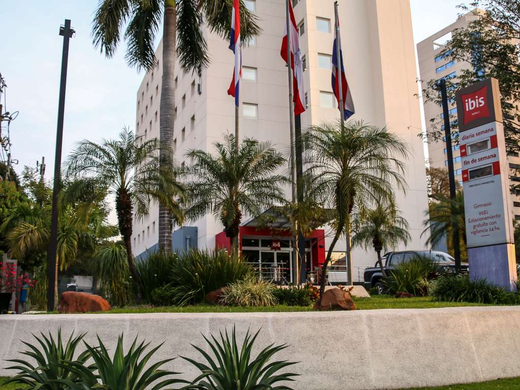 ibis Asuncion - Image 2