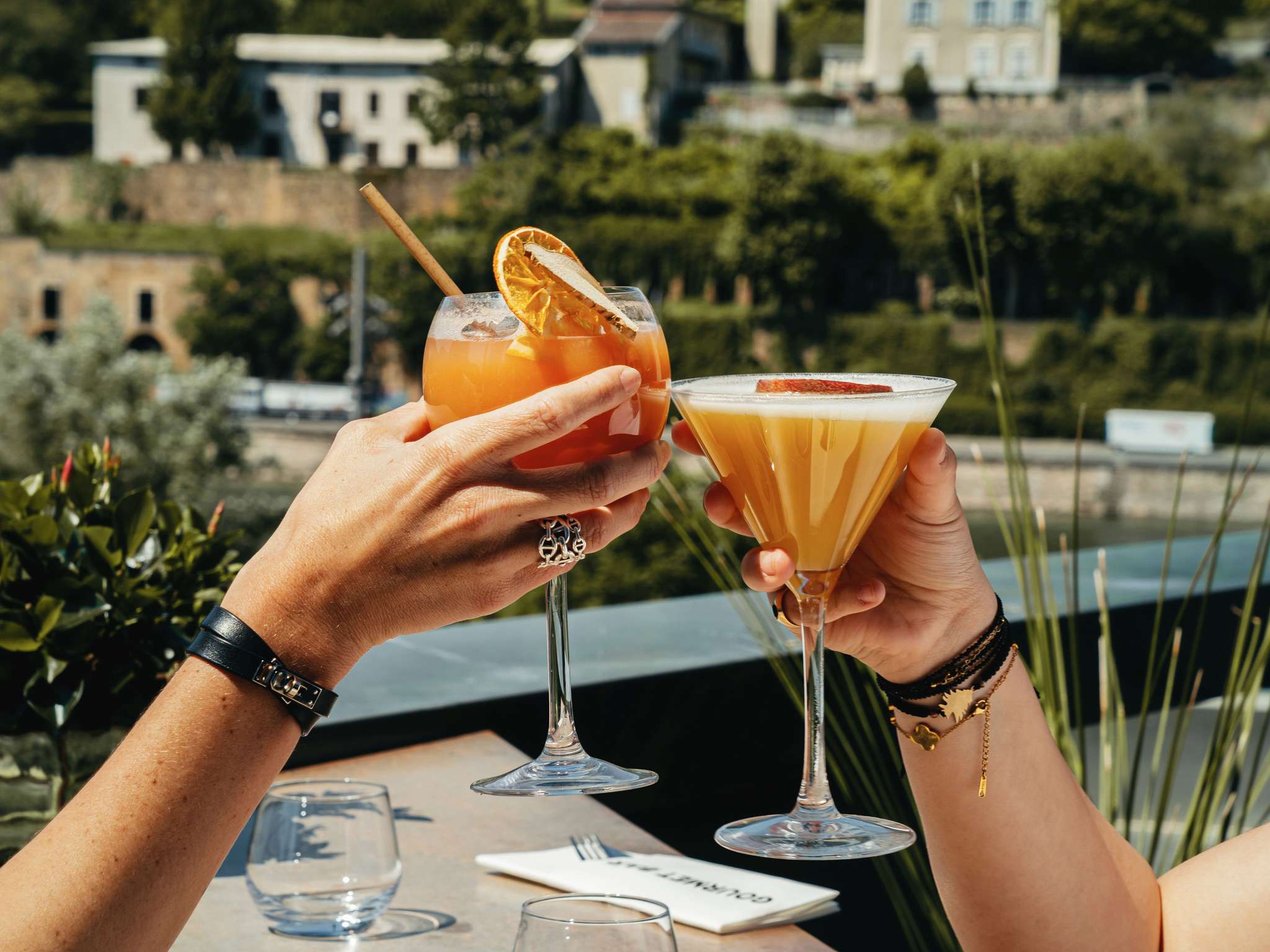 Foto - Novotel Lyon Centre-Confluence Bord de Saone