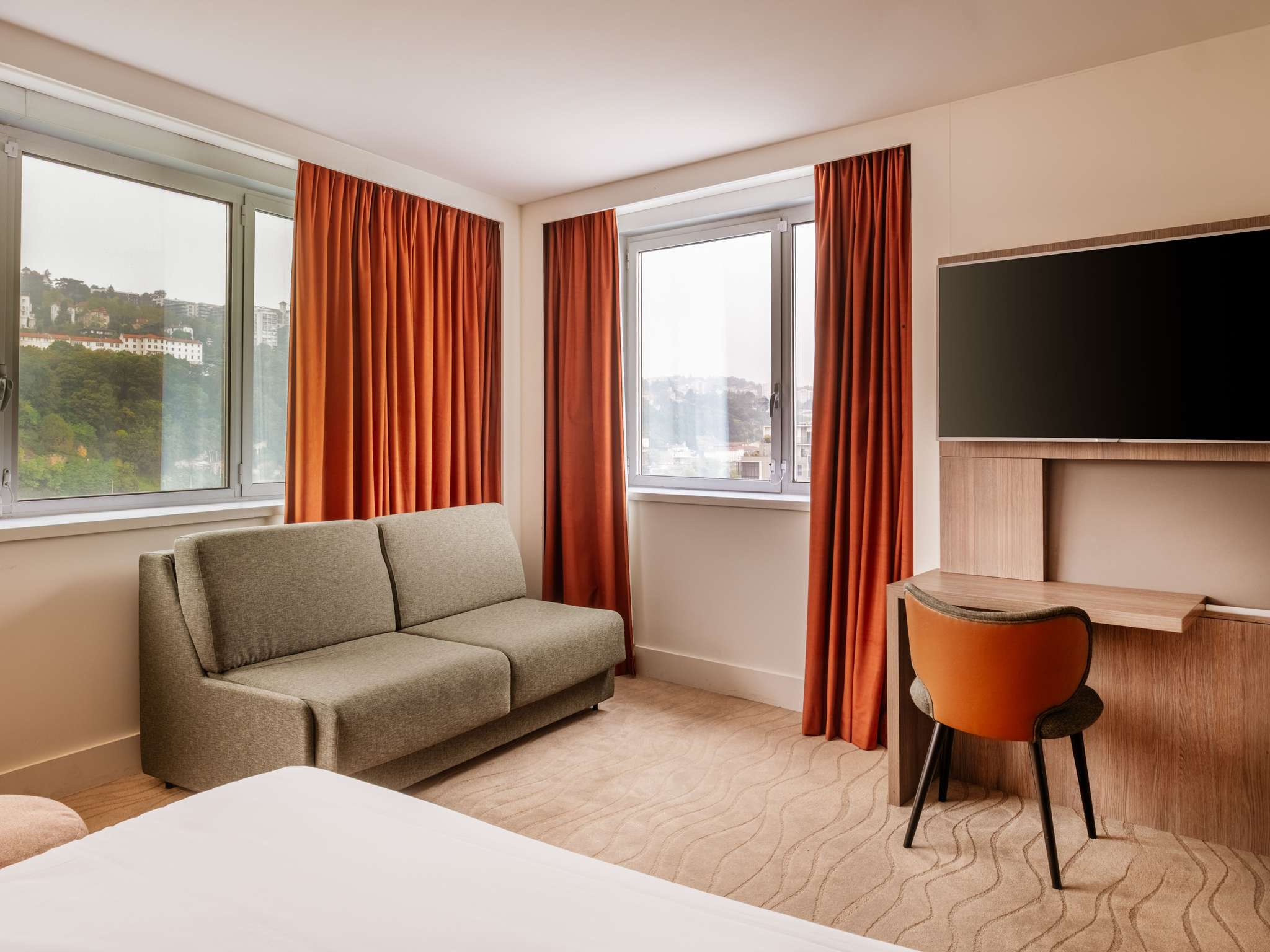 Foto - Novotel Lyon Centre-Confluence Bord de Saone