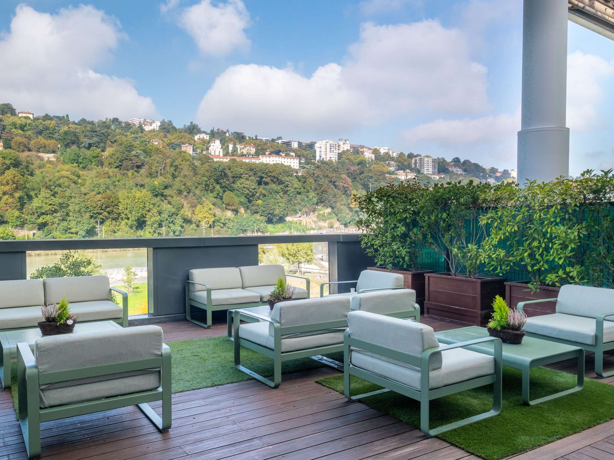 Foto - Novotel Lyon Centre-Confluence Bord de Saone