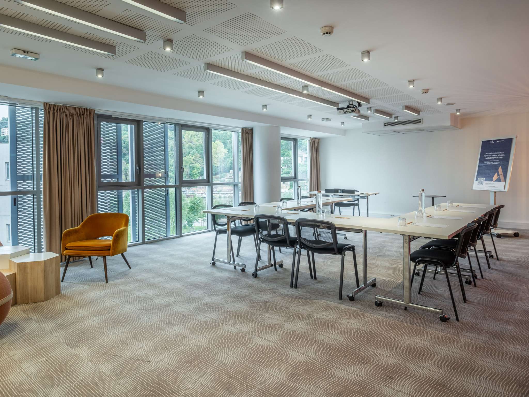 Foto - Novotel Lyon Centre-Confluence Bord de Saone