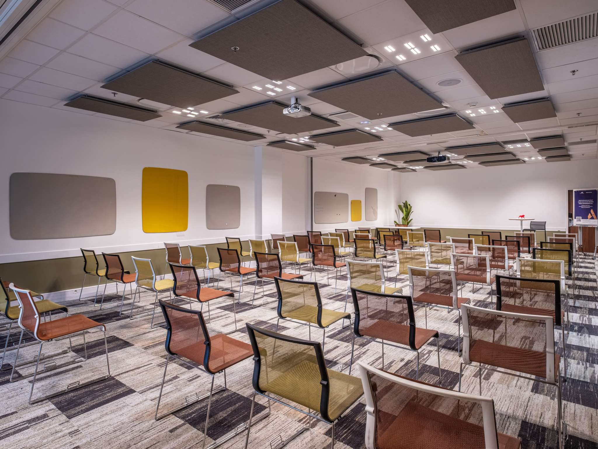 Foto - Novotel Lyon Centre-Confluence Bord de Saone