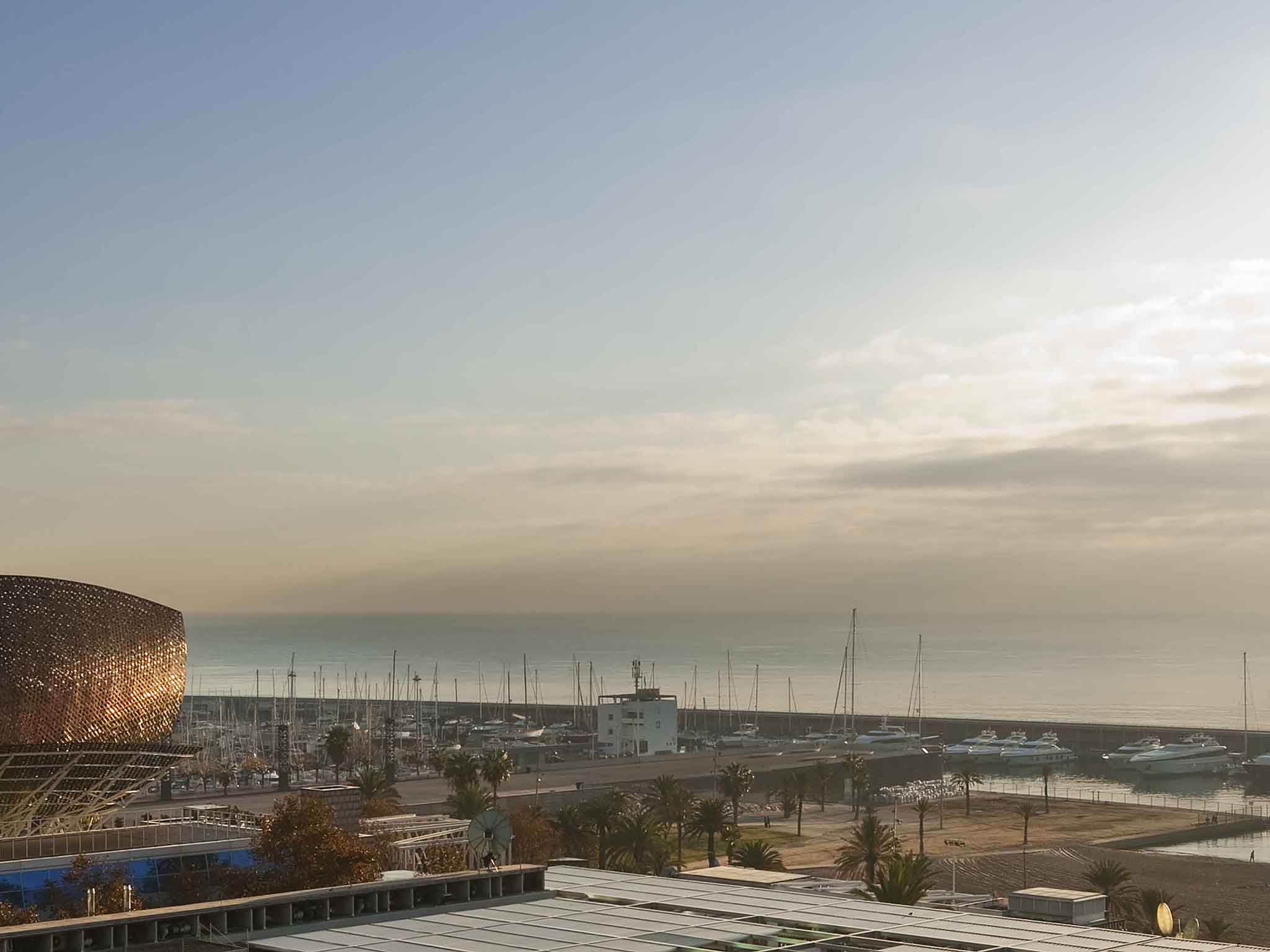 Photo - Sofitel Barcelona Skipper