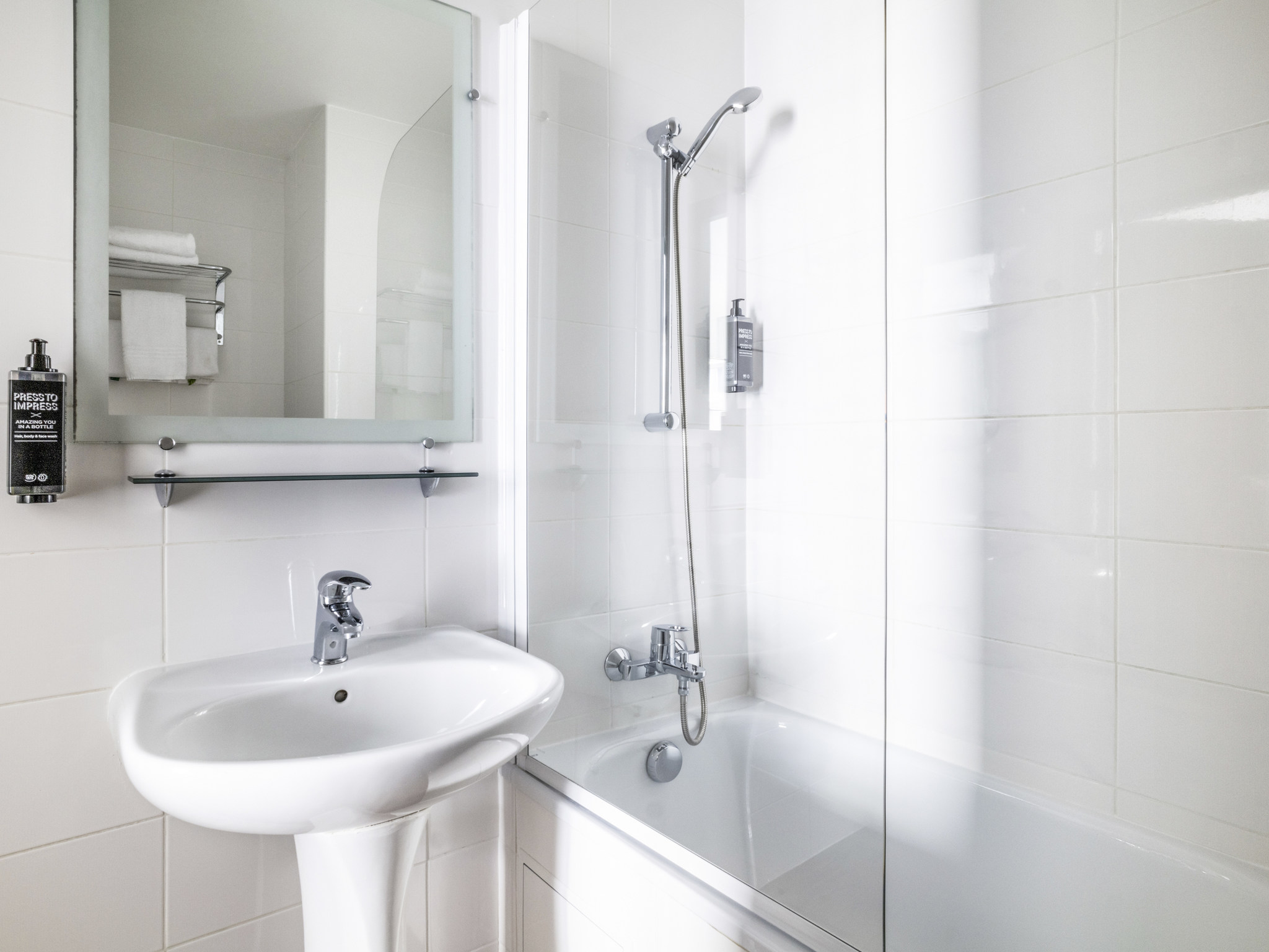 Foto - ibis Styles Asnieres Centre