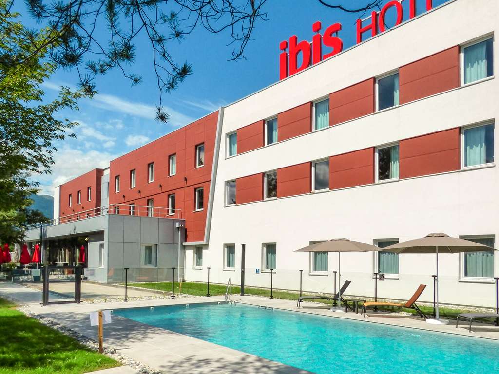 hotel ibis style saint genis pouilly