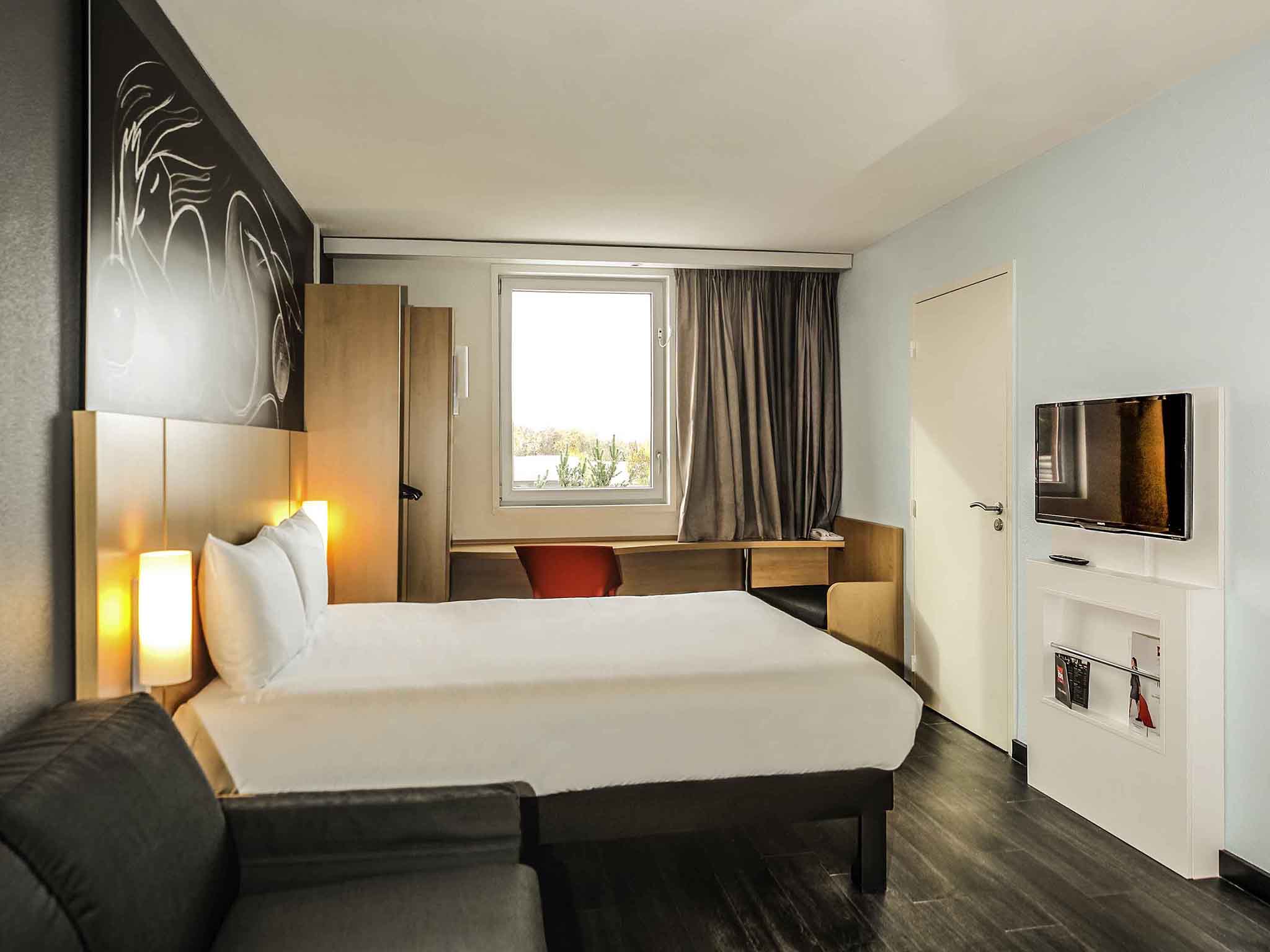 Foto - Ibis Saint-Genis-Pouilly Genève