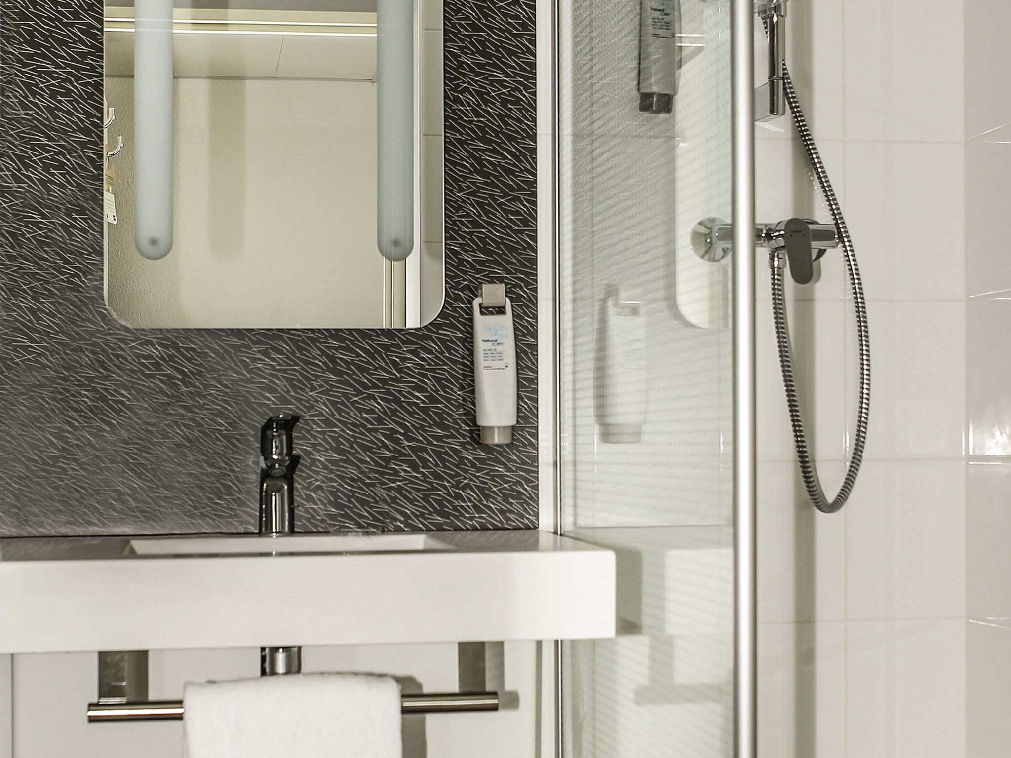 Foto - Ibis Saint-Genis-Pouilly Genève