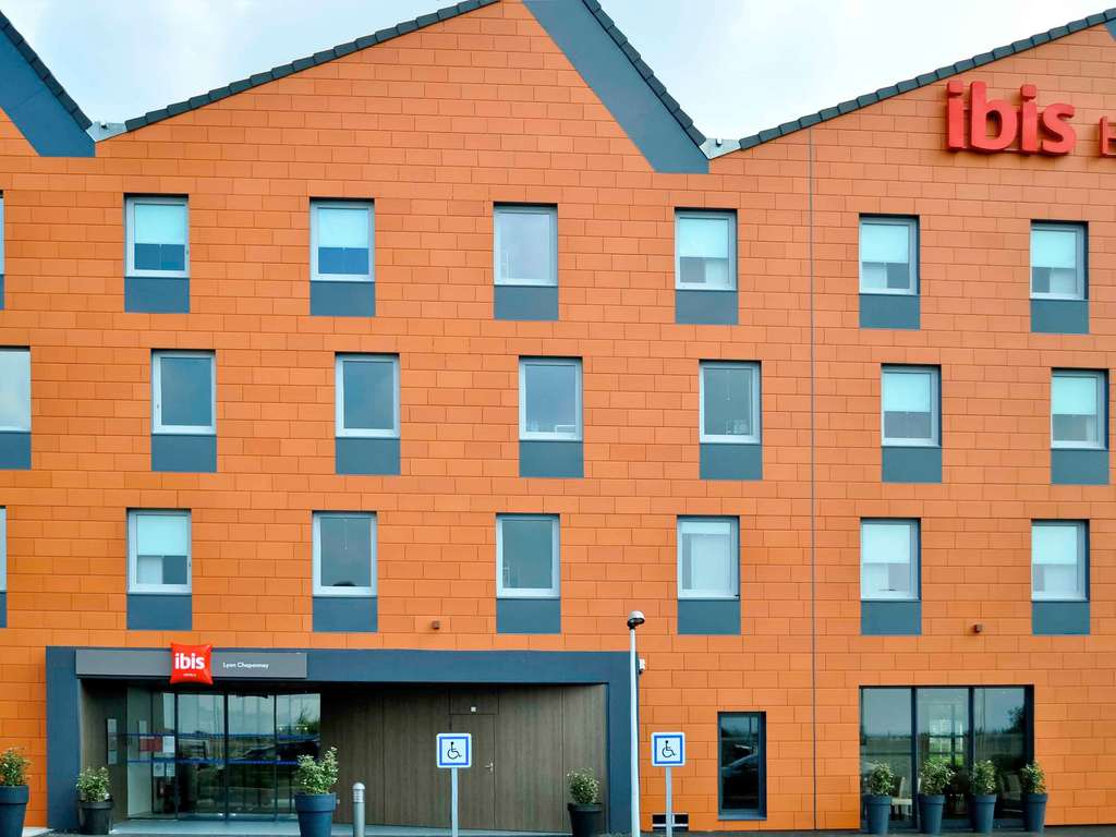 Hotel ibis Lyon Est Chaponnay - Image 4