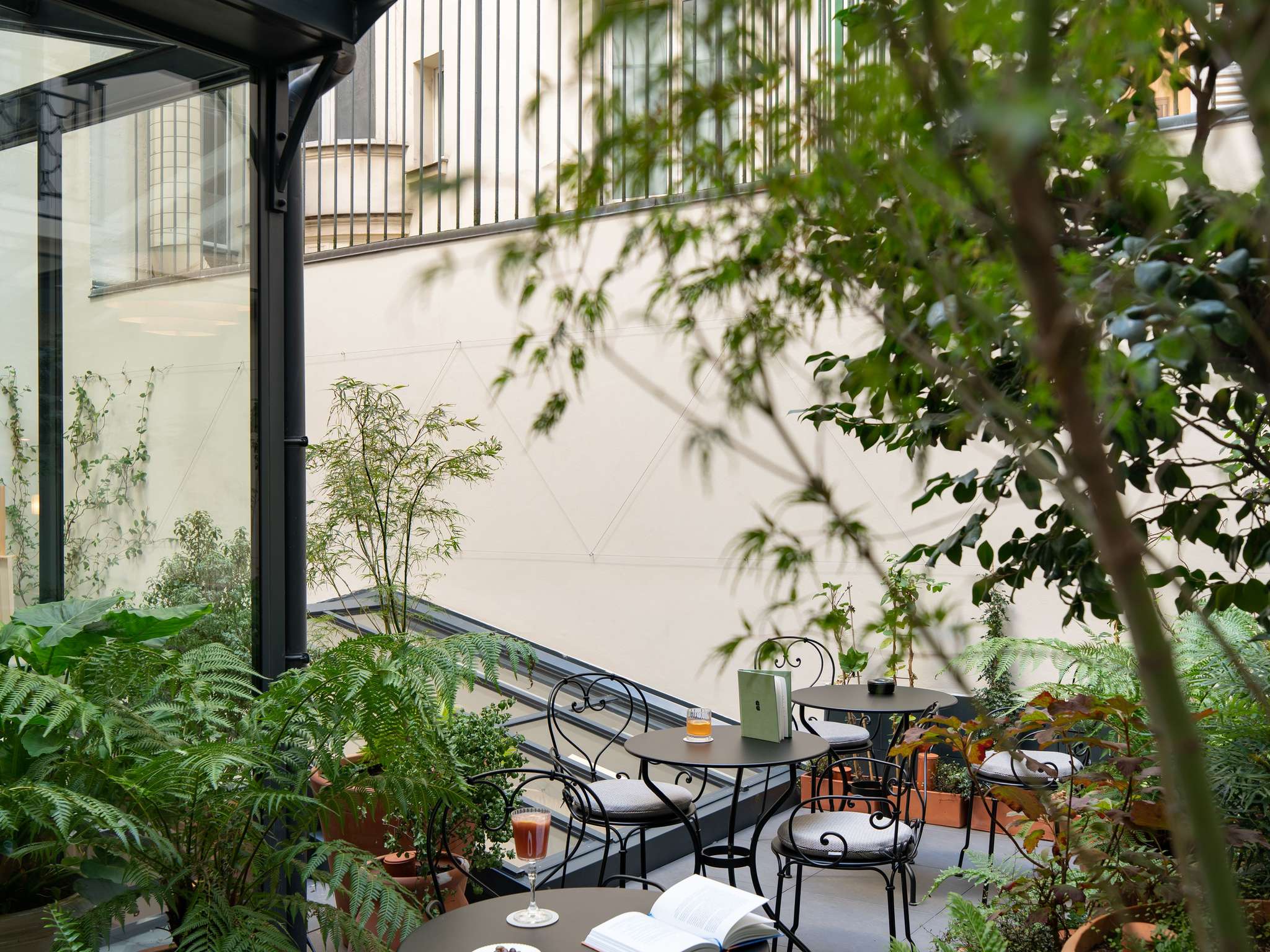 Photo - Hotel Faubourg Galant Paris - Handwritten Collection