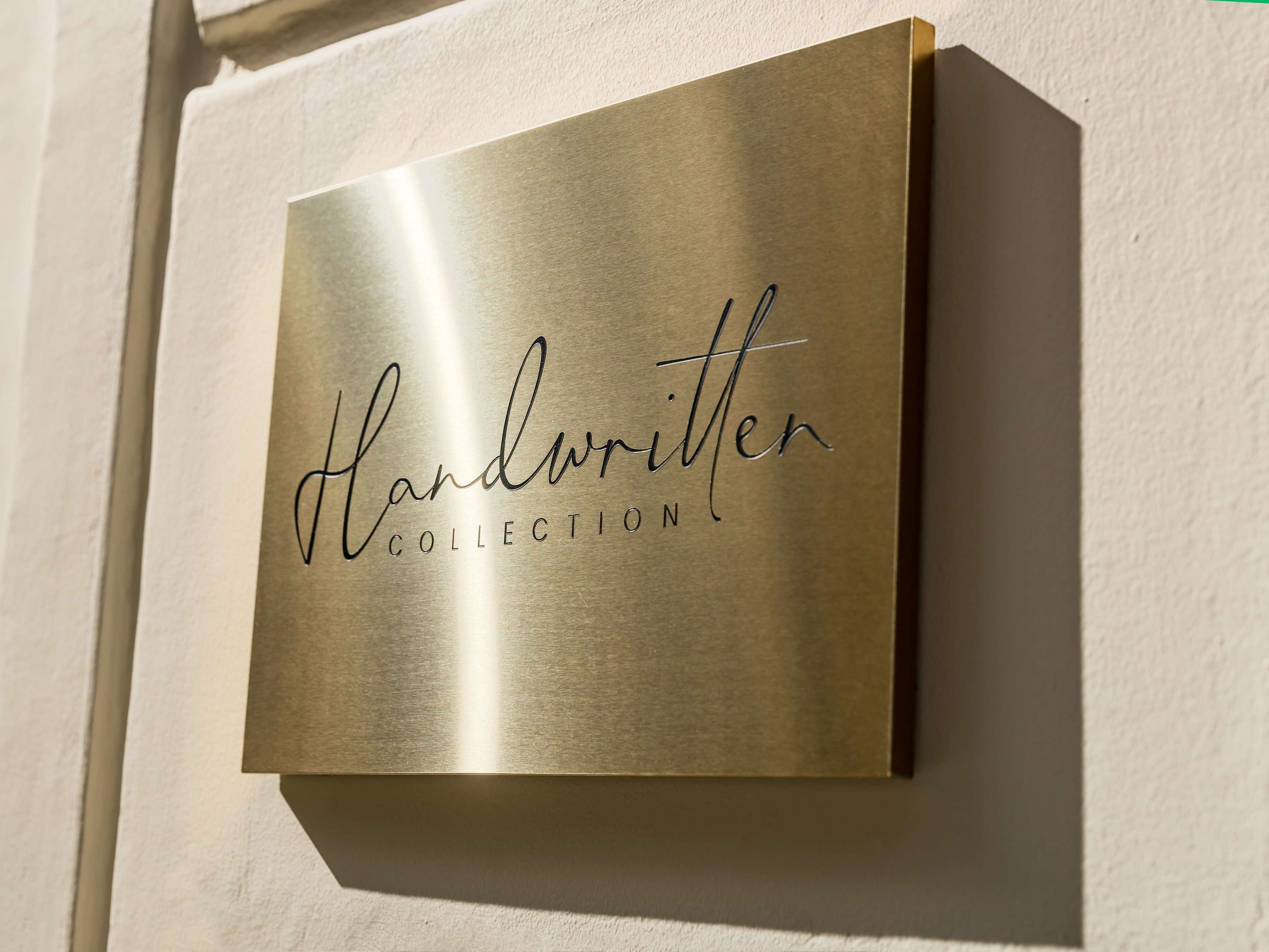 Hotel Faubourg Galant Paris - Handwritten Collection — 4/30