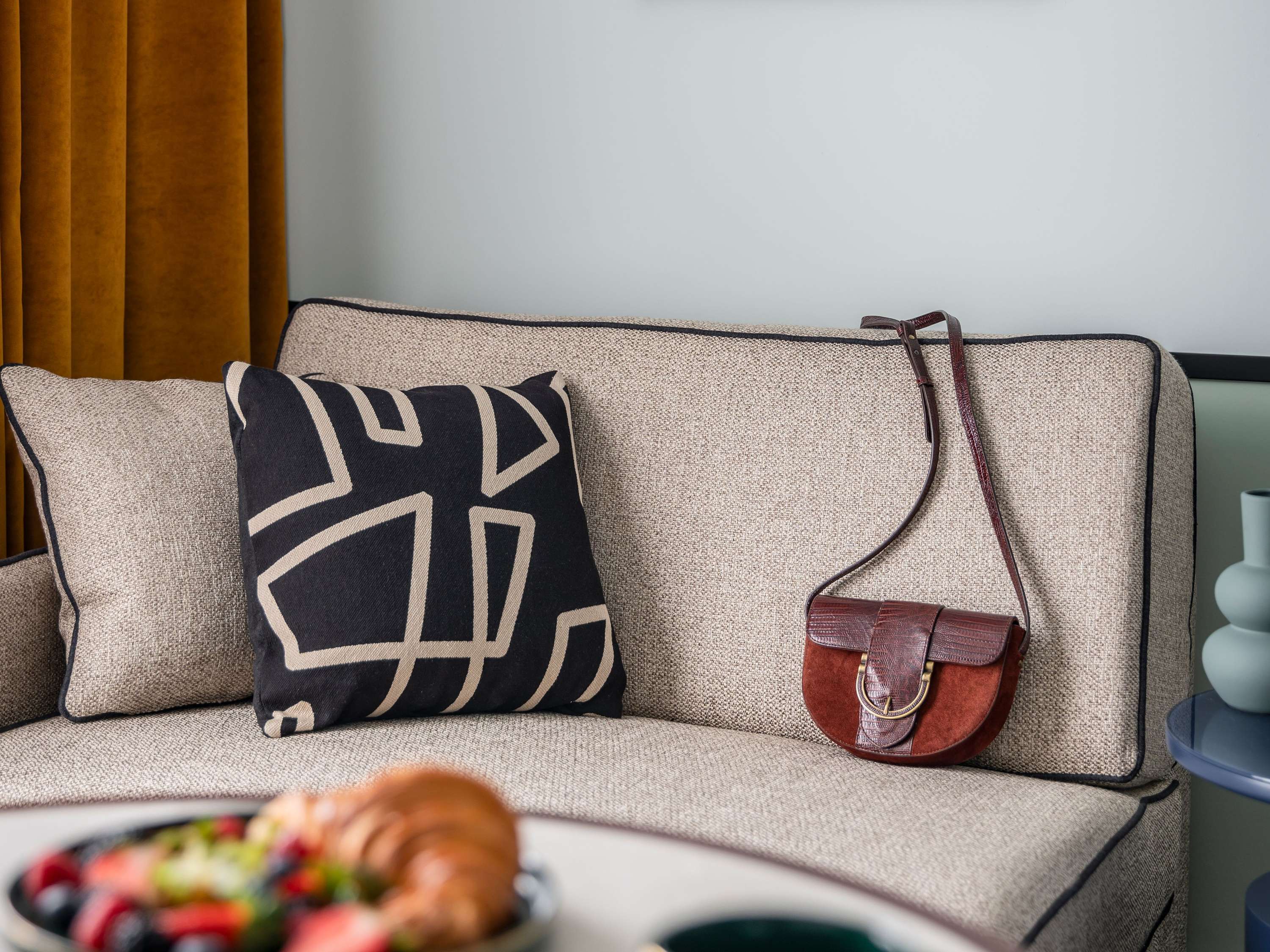 Hotel Faubourg Galant Paris - Handwritten Collection — 16/30