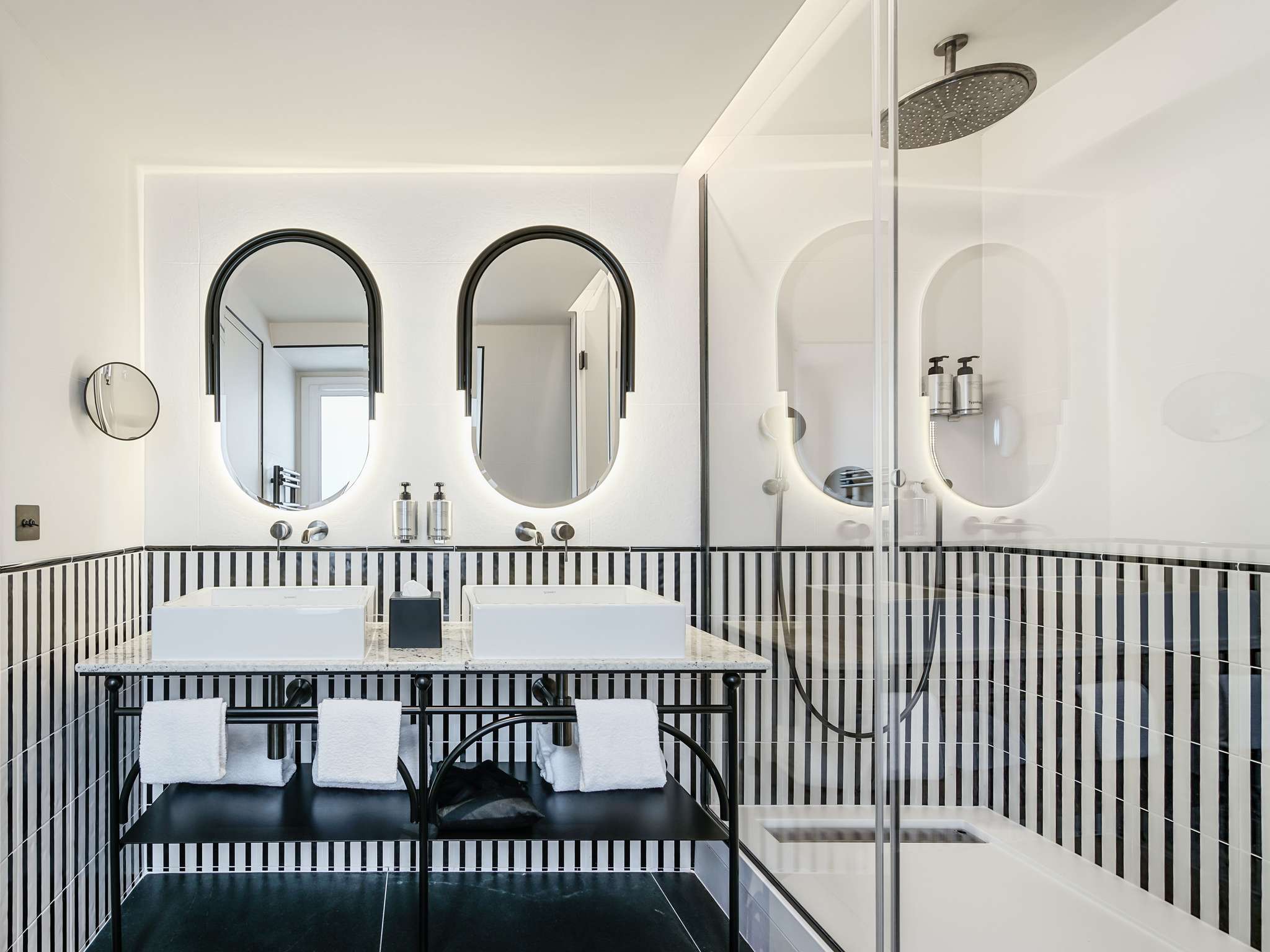 Photo - Hotel Faubourg Galant Paris - Handwritten Collection