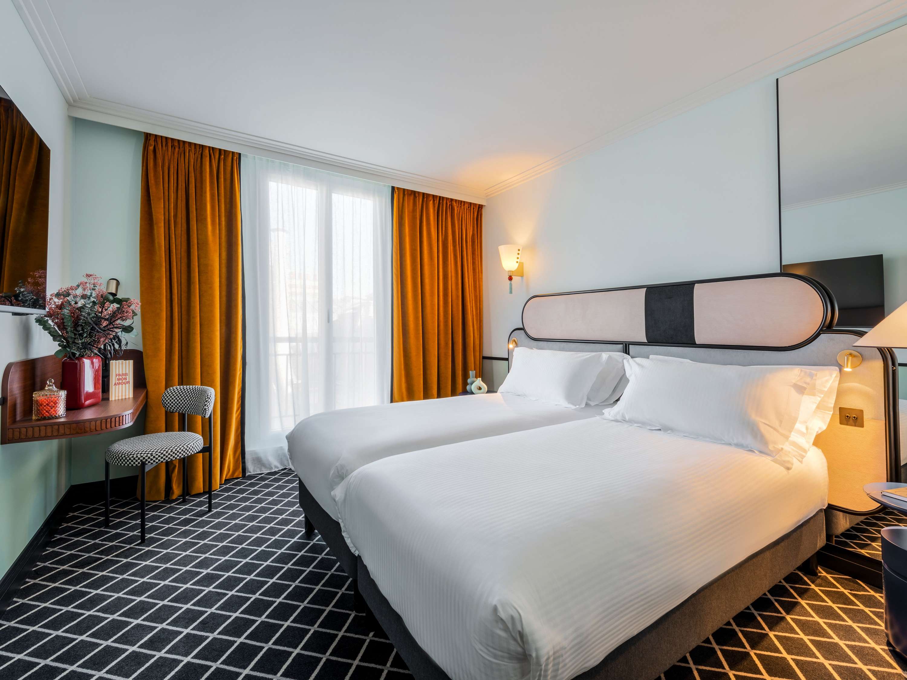 Chambre Supérieure avec 2 lits simples, avec Balcon — photo 1