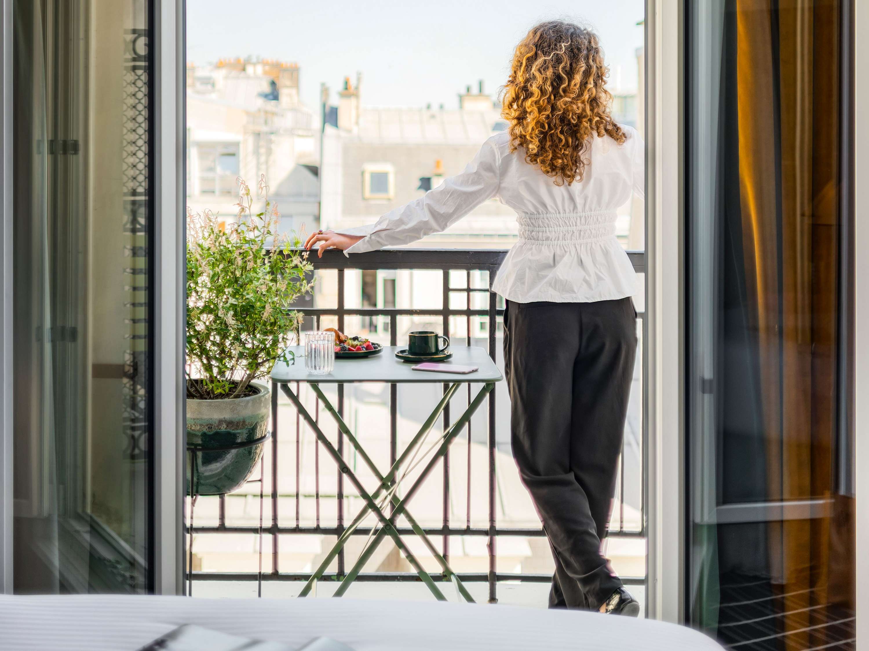 Chambre Supérieure avec 2 lits simples, avec Balcon — photo 2