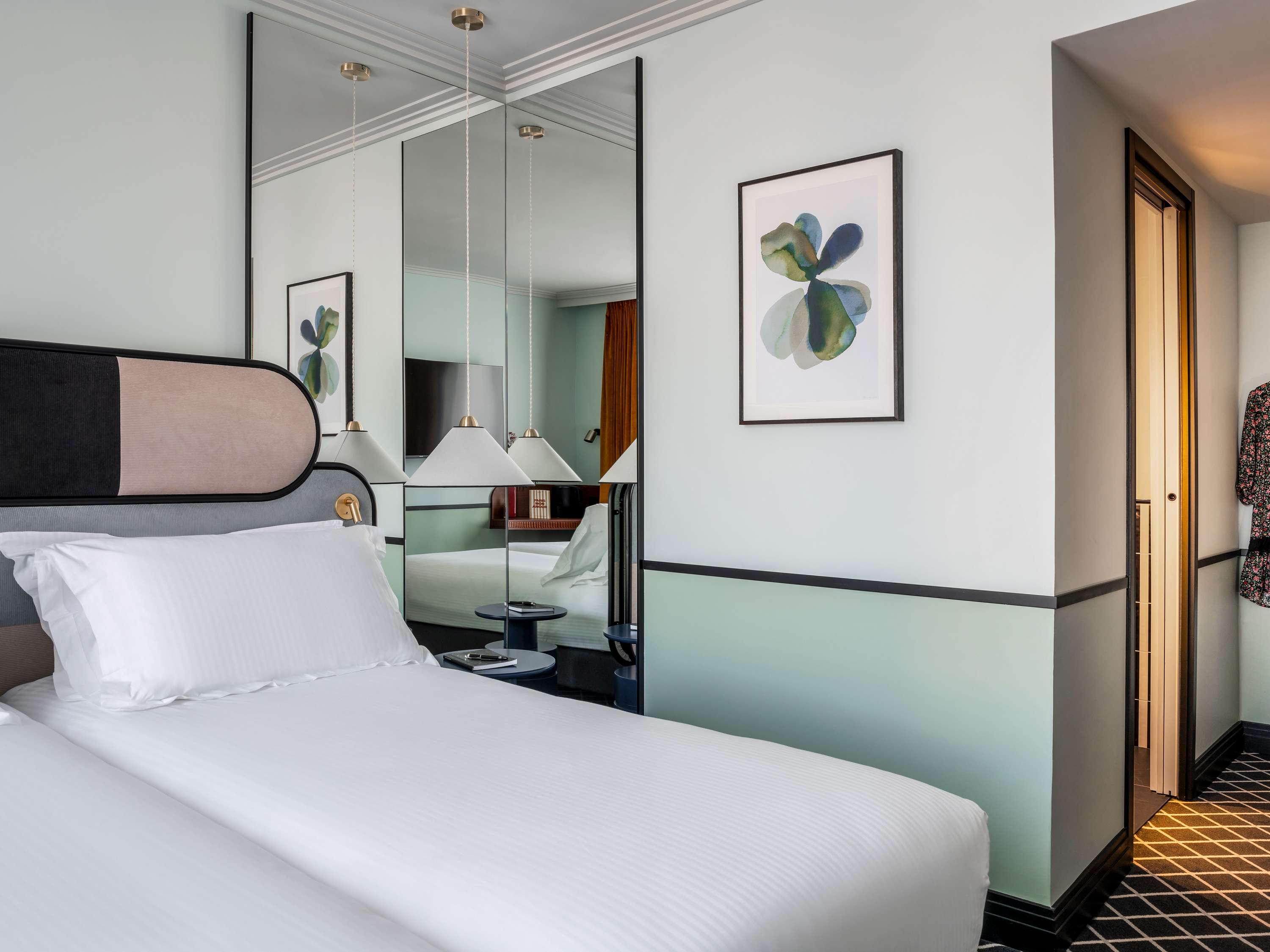 Chambre Supérieure avec 2 lits simples, avec Balcon — photo 4