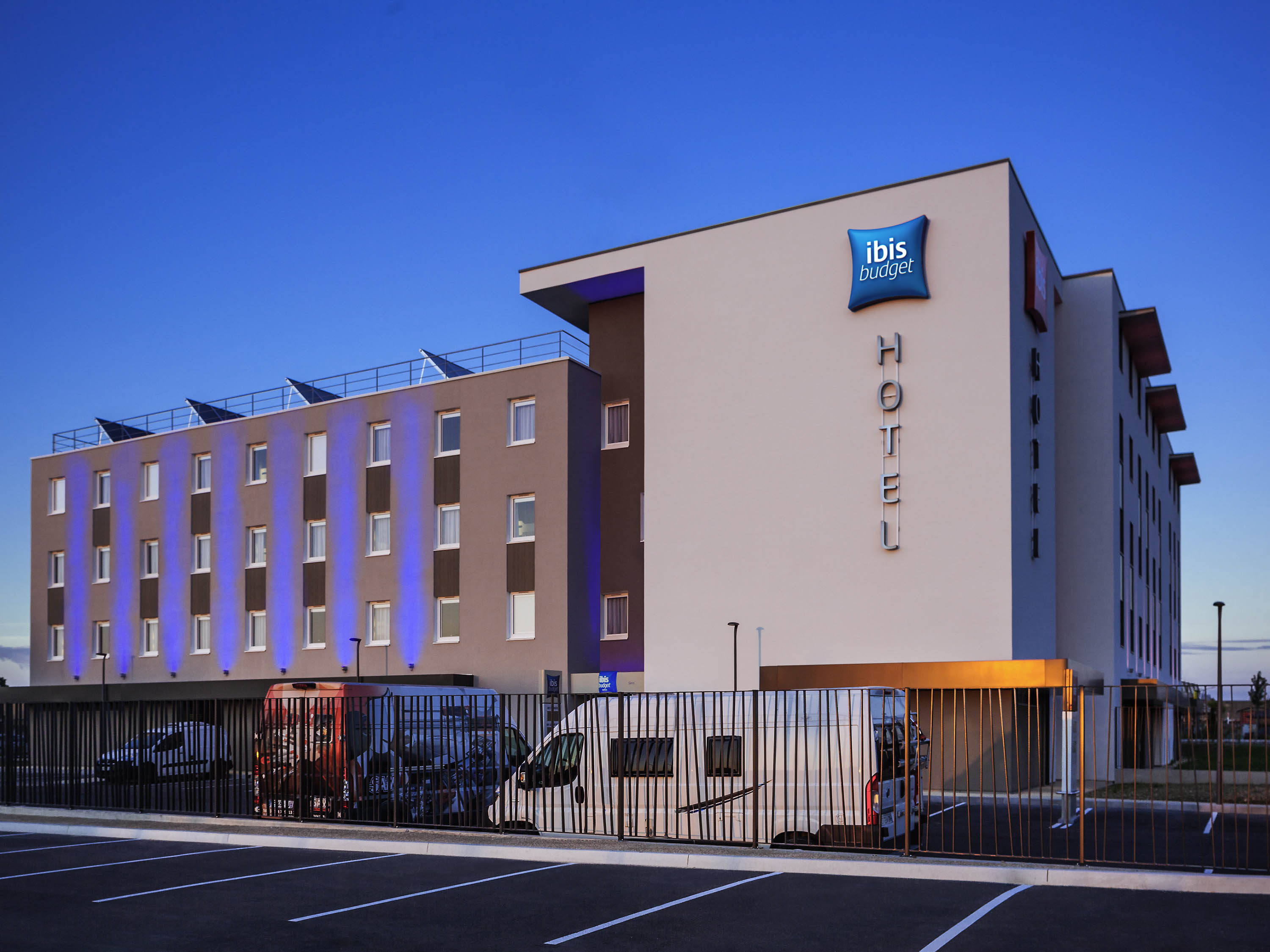 Sens 宜必思经济型酒店