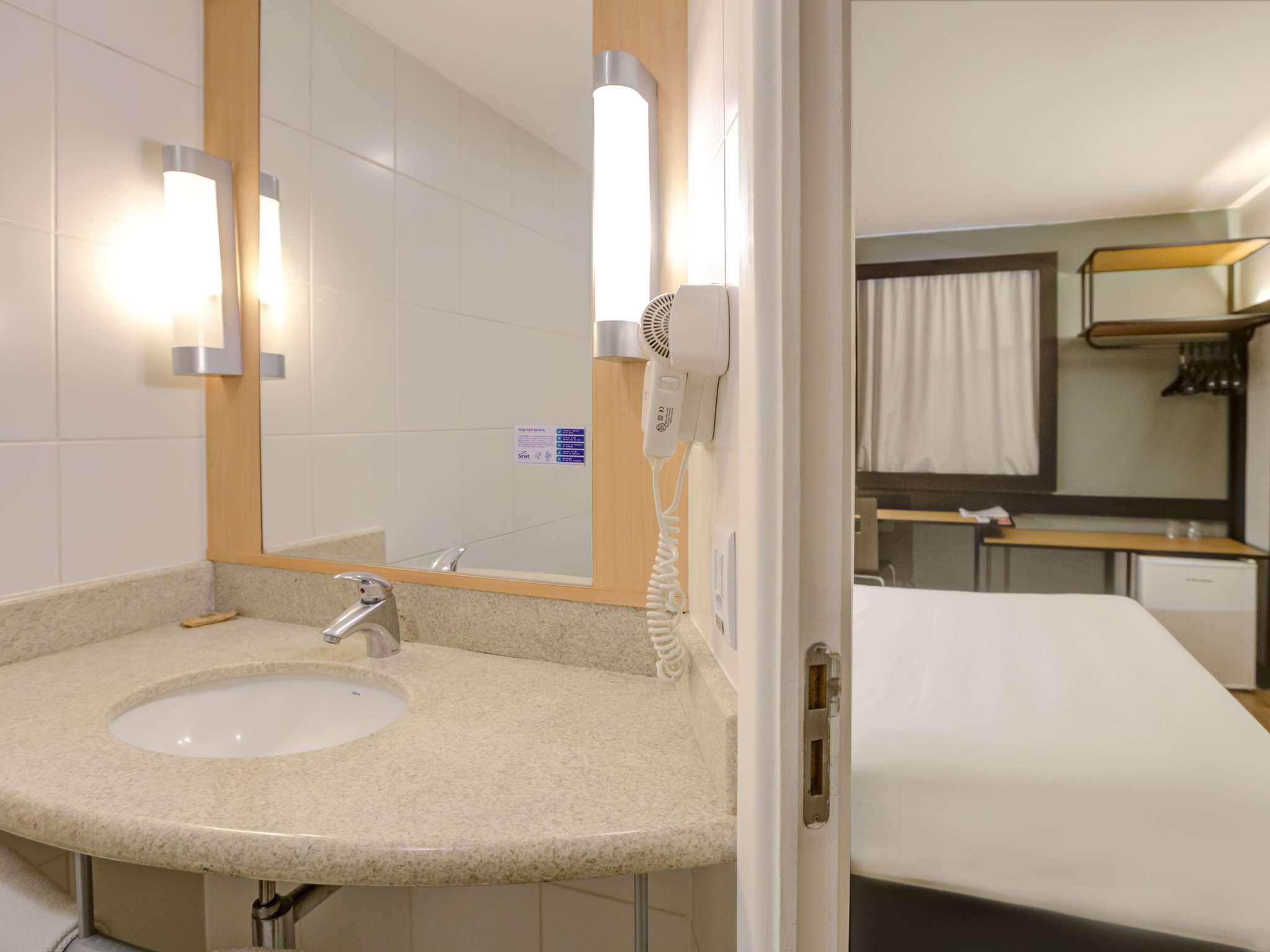 Photo - ibis Vitoria Praia de Camburi