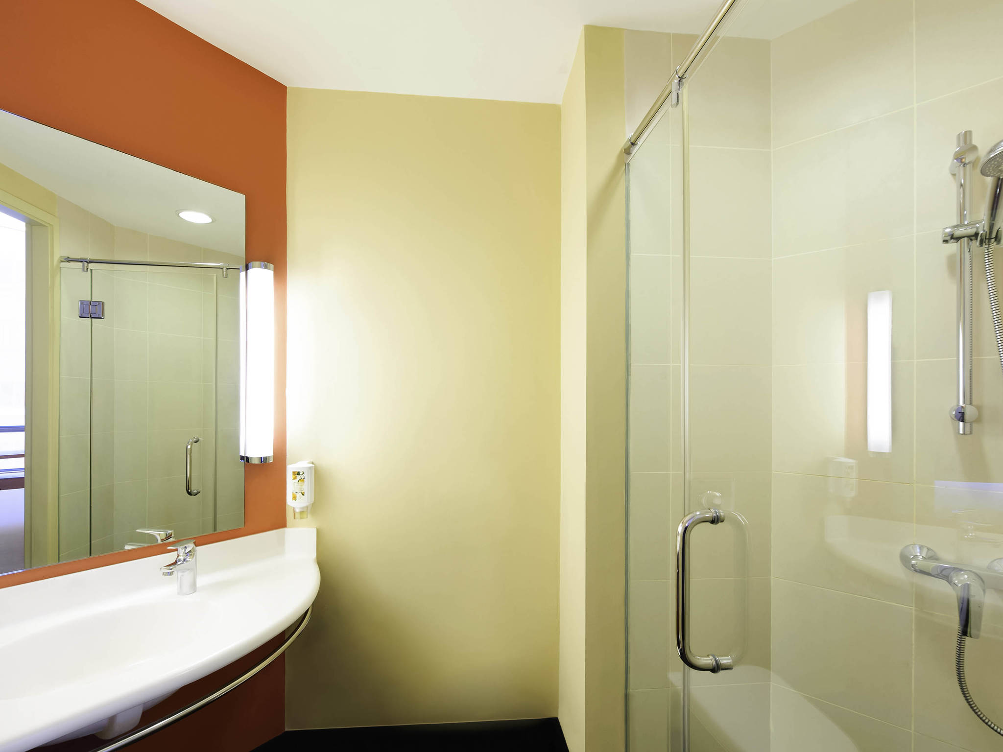 Foto - Ibis Singapore Novena