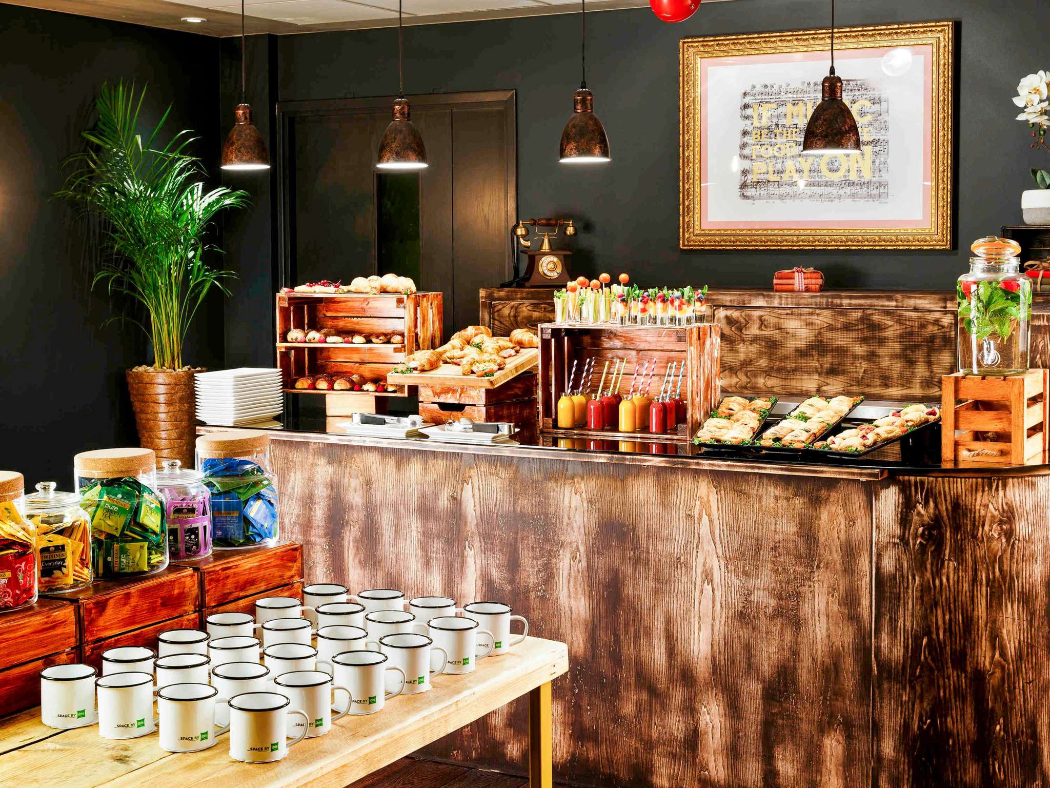 Photo - ibis Styles London Southwark - near Borough Market